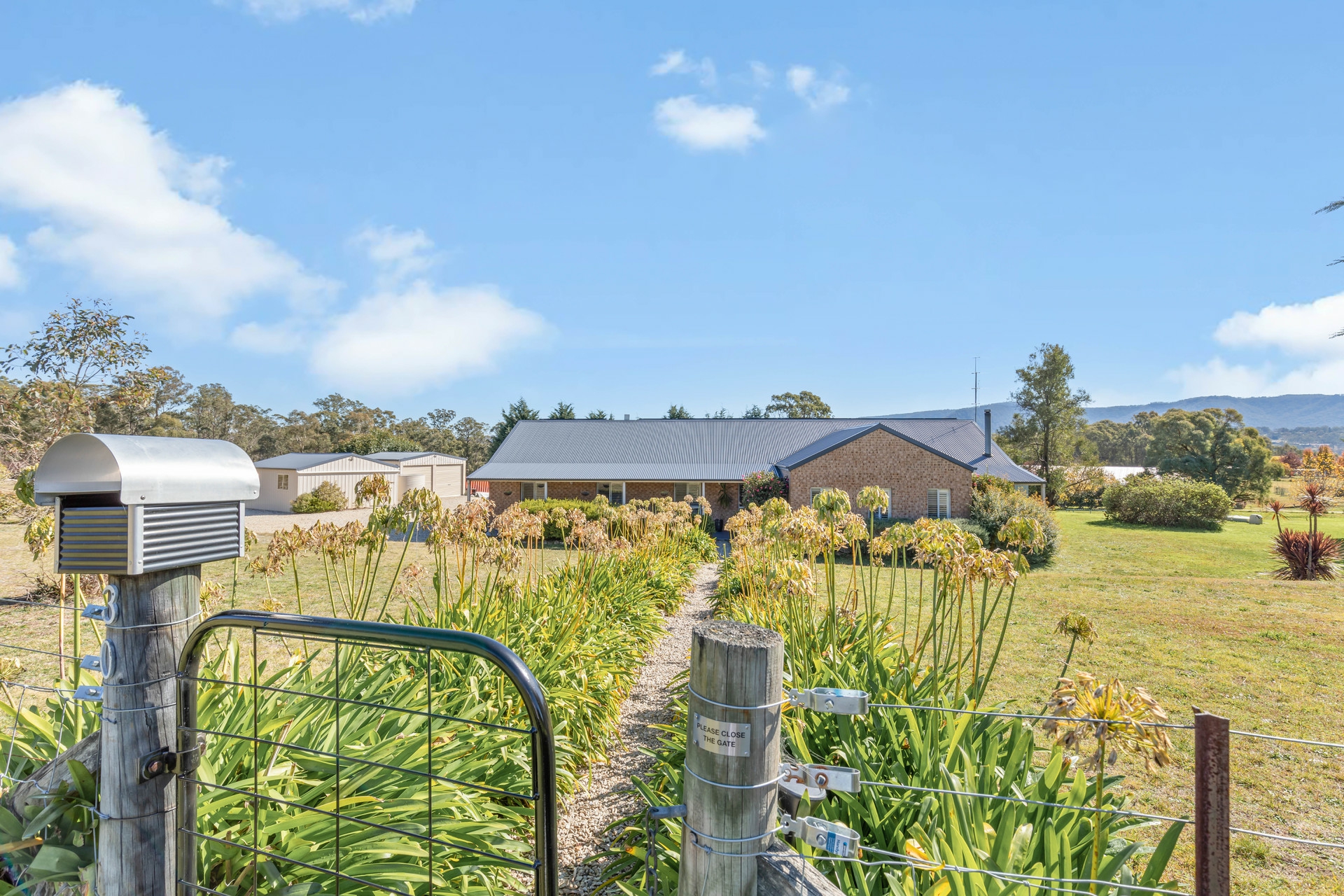 30 Carroll Drive, HARTLEY