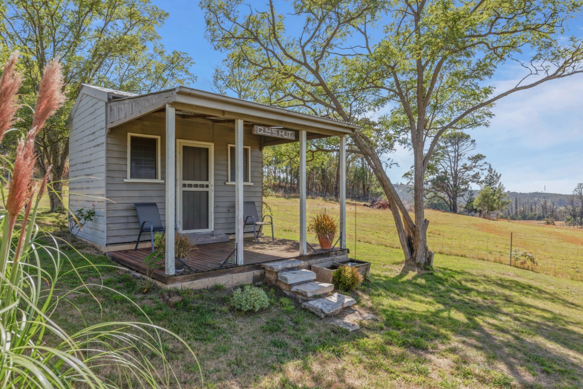 6121 Castlereagh Highway, RUNNING STREAM