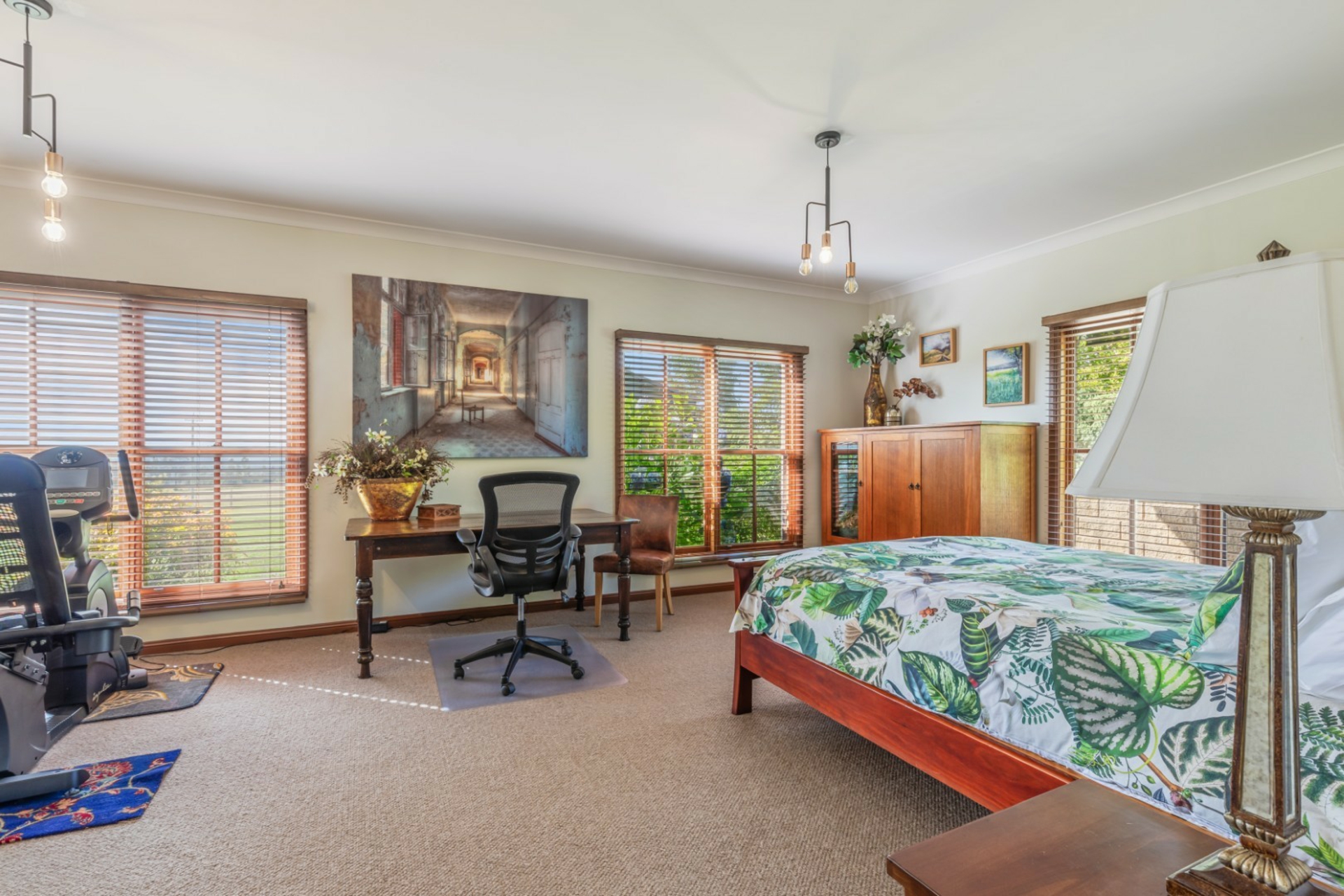 6121 Castlereagh Highway, RUNNING STREAM