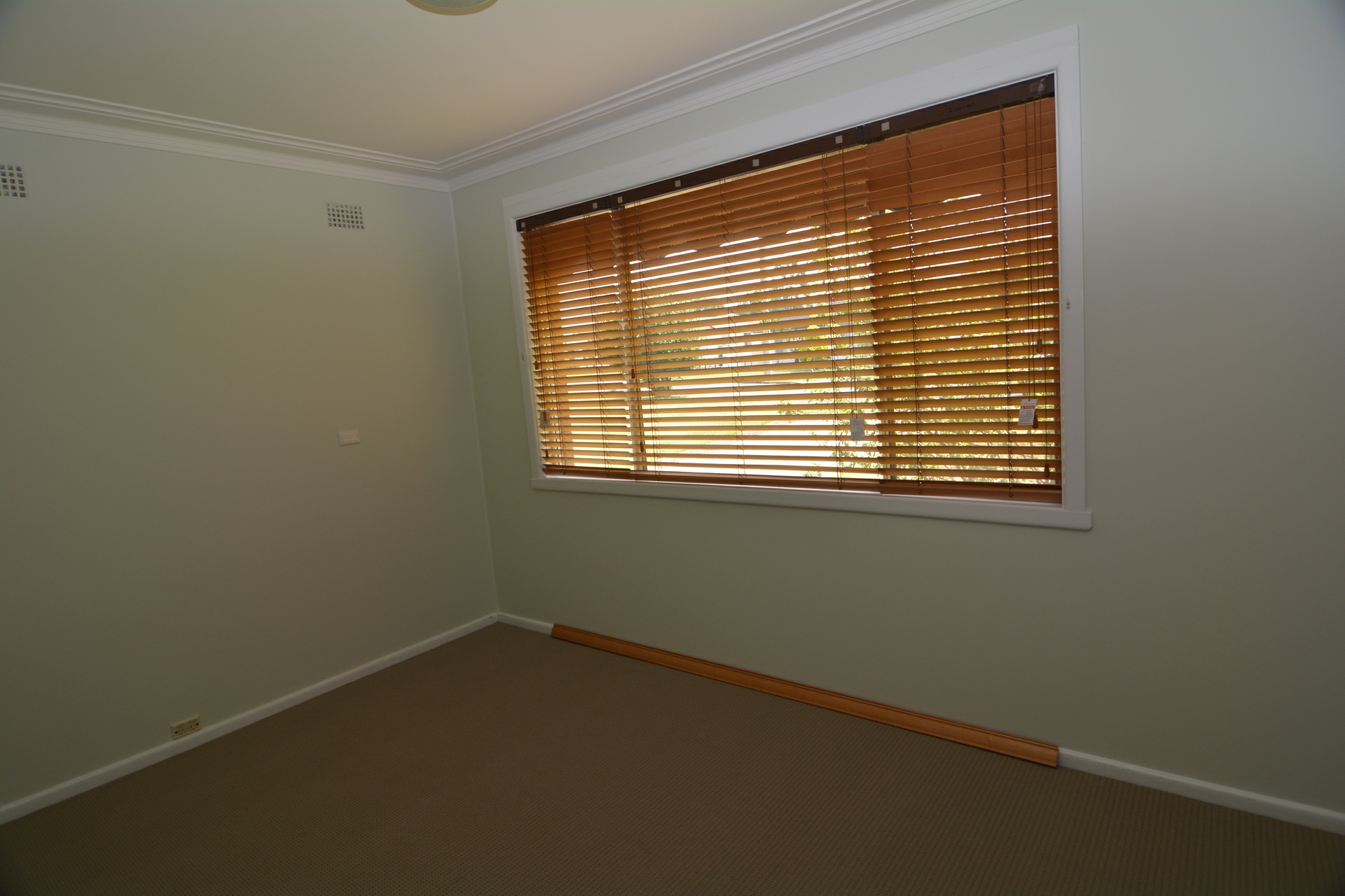 30 Lyon Parade, WALLERAWANG