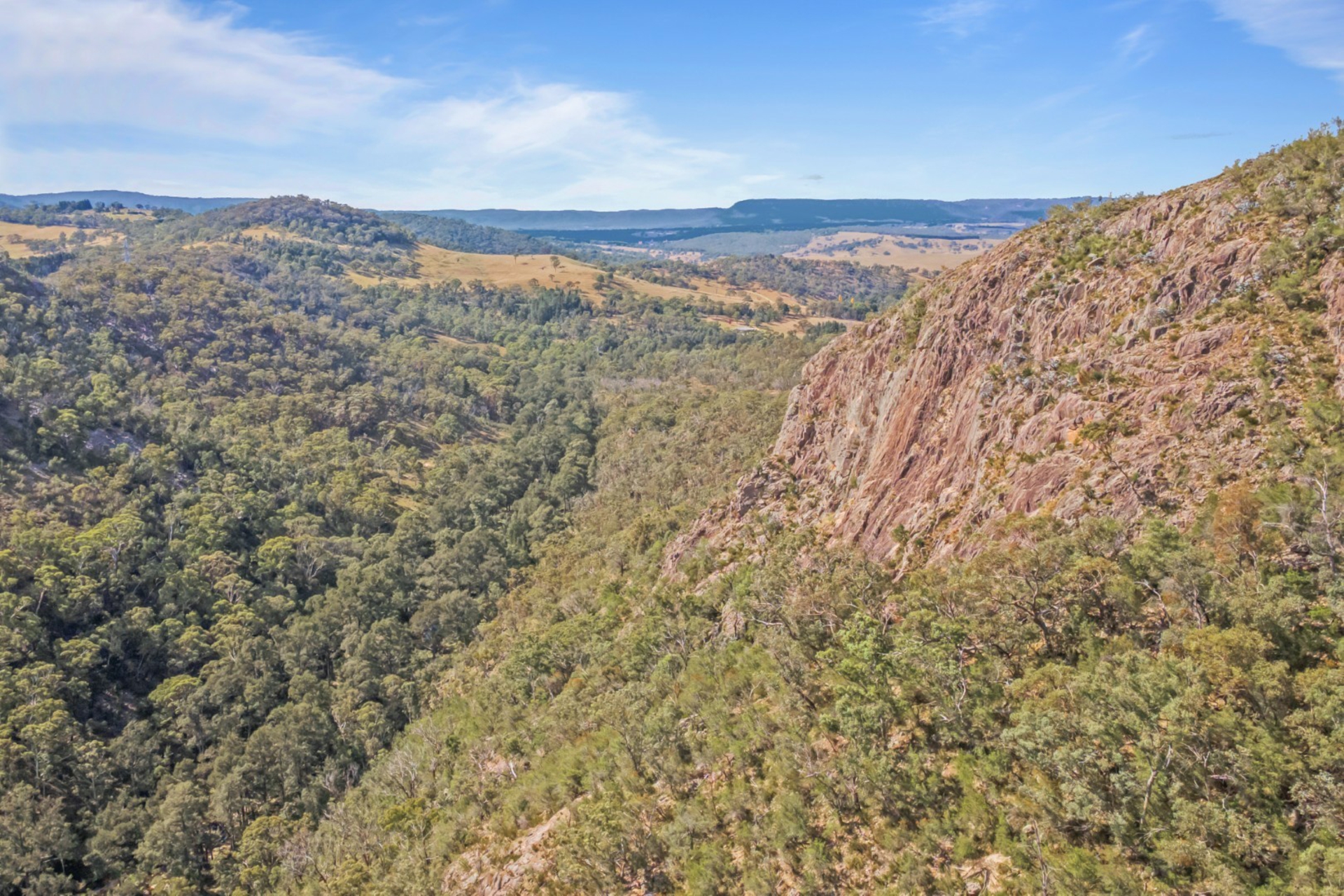 440 McKanes Falls Road, SOUTH BOWENFELS