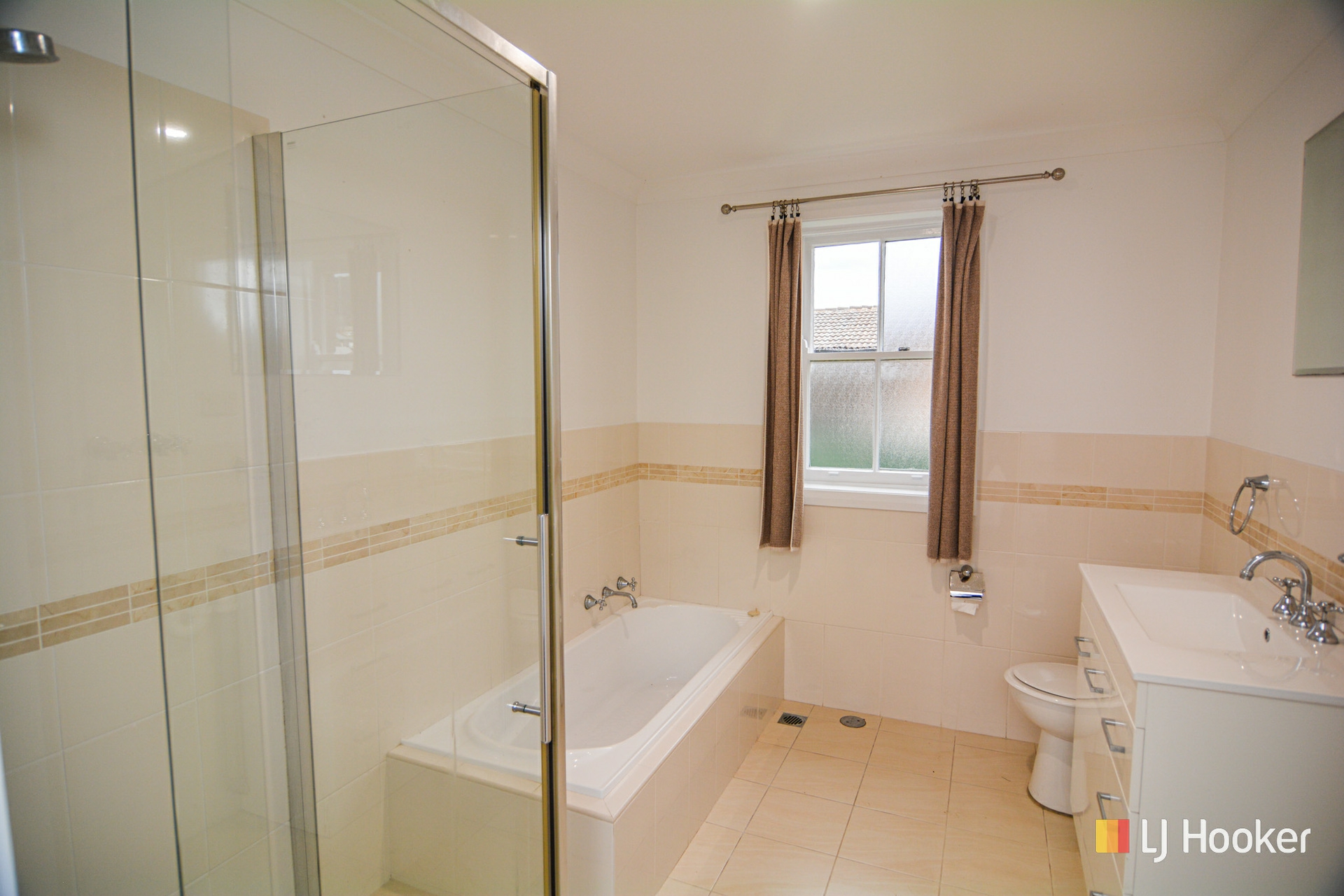 11 Guy Street, LITHGOW