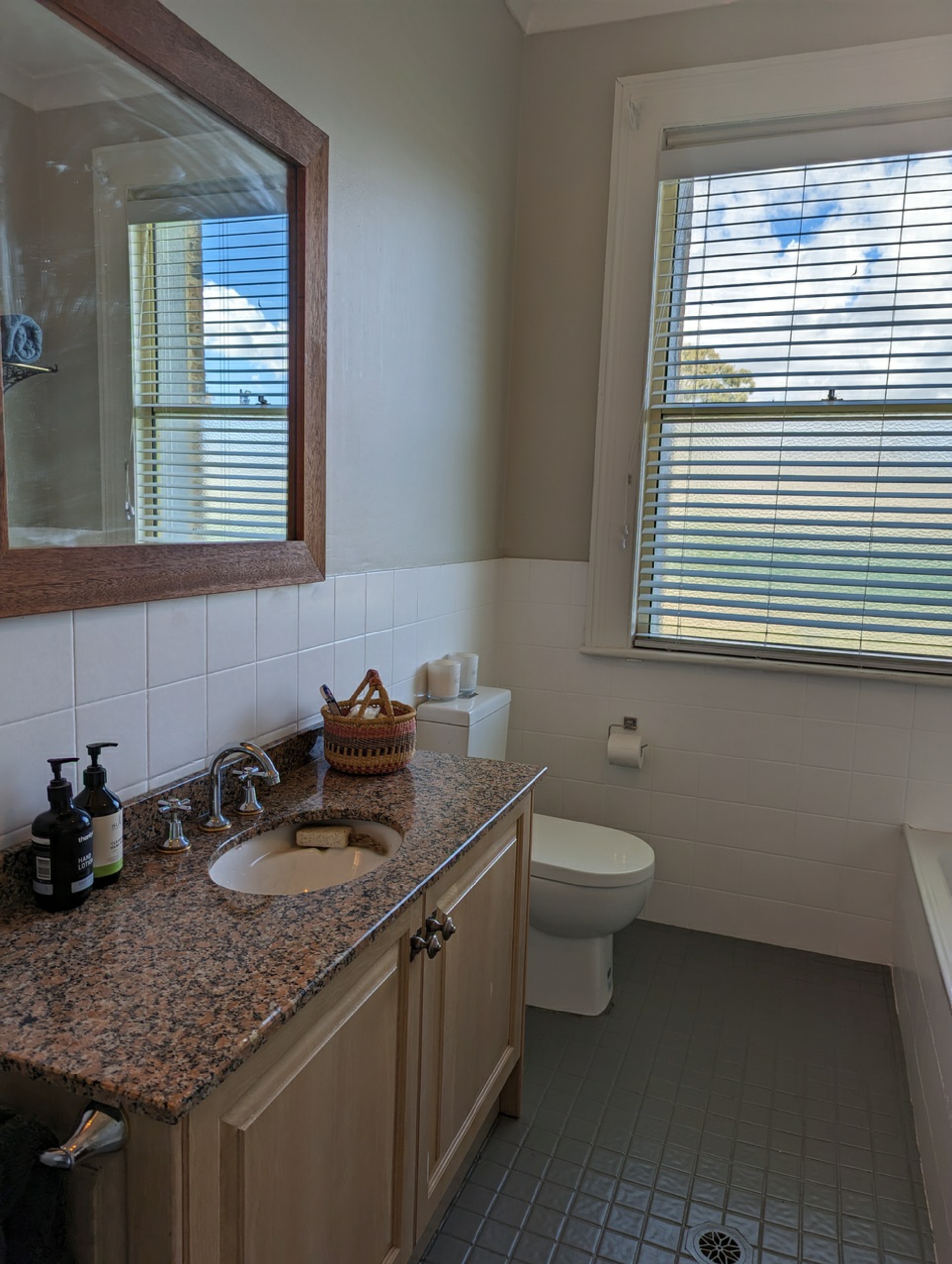 121 Pipers Flat Road, WALLERAWANG