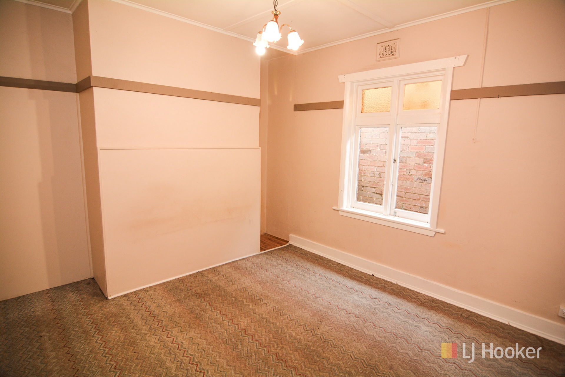 15 Brook Street, LITHGOW