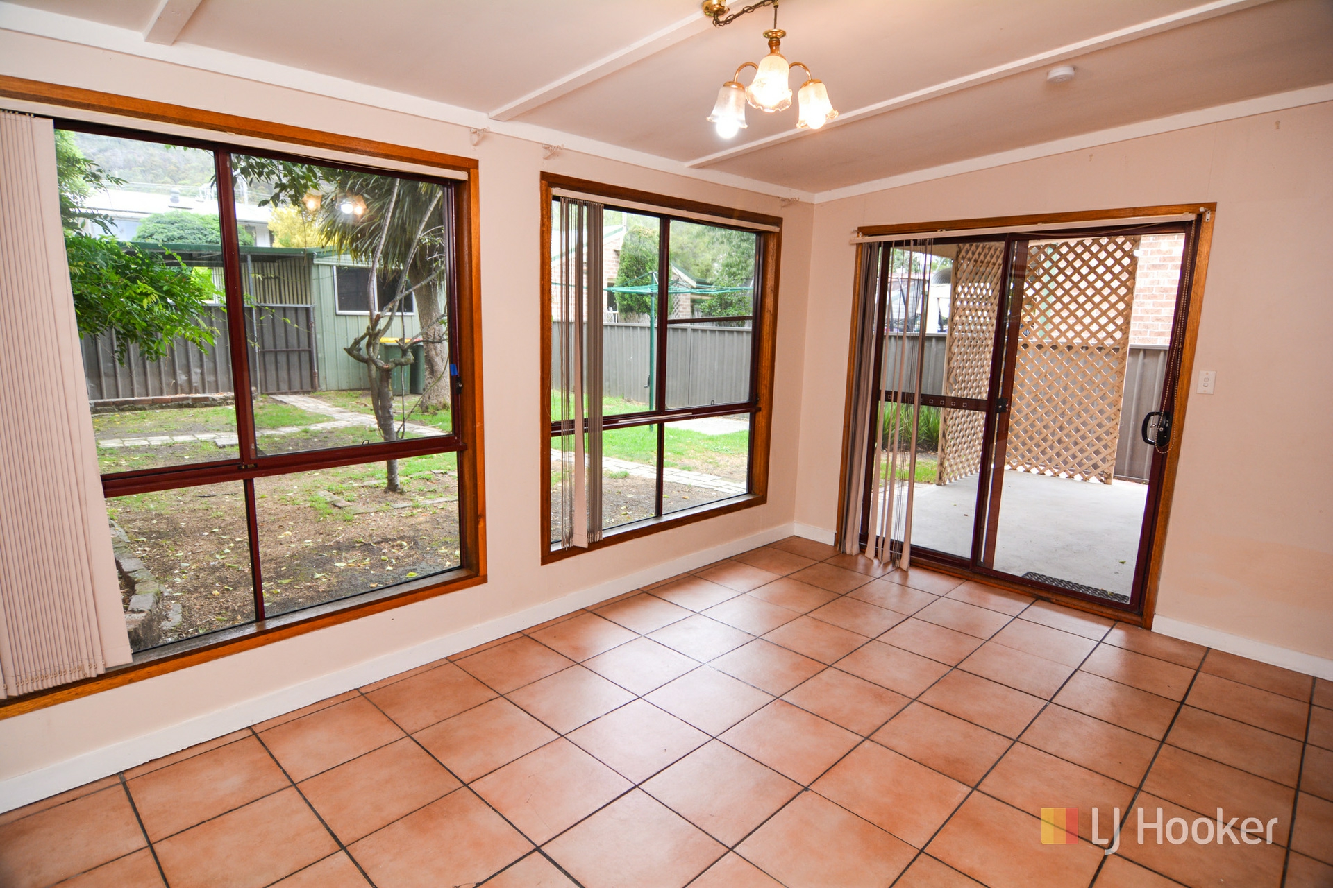 15 Brook Street, LITHGOW