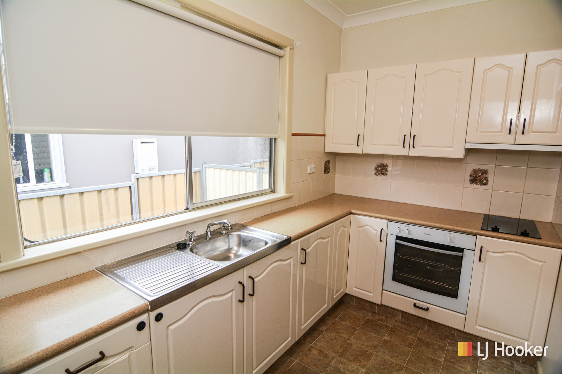 19 Enfield Avenue, LITHGOW