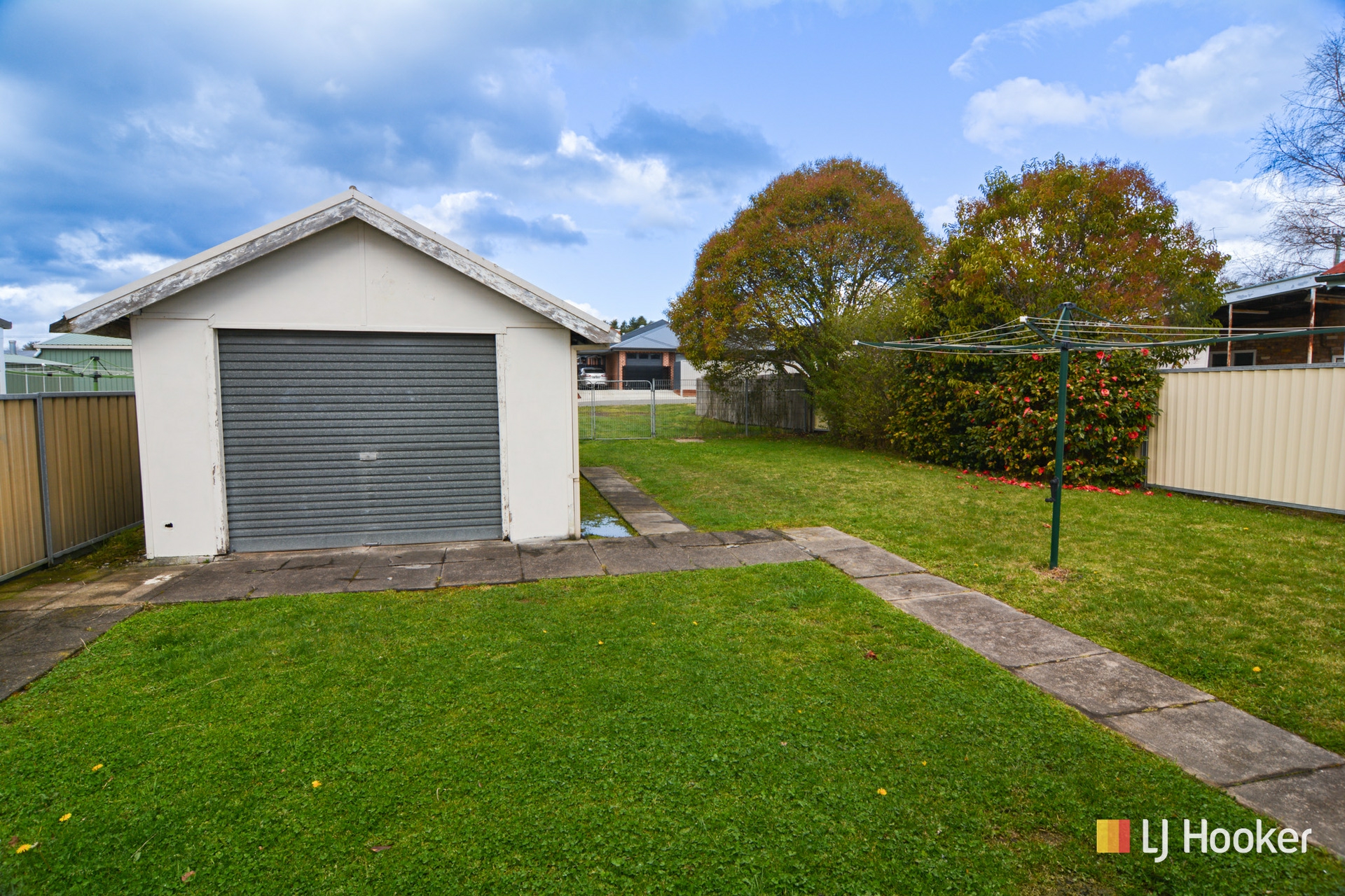 19 Enfield Avenue, LITHGOW