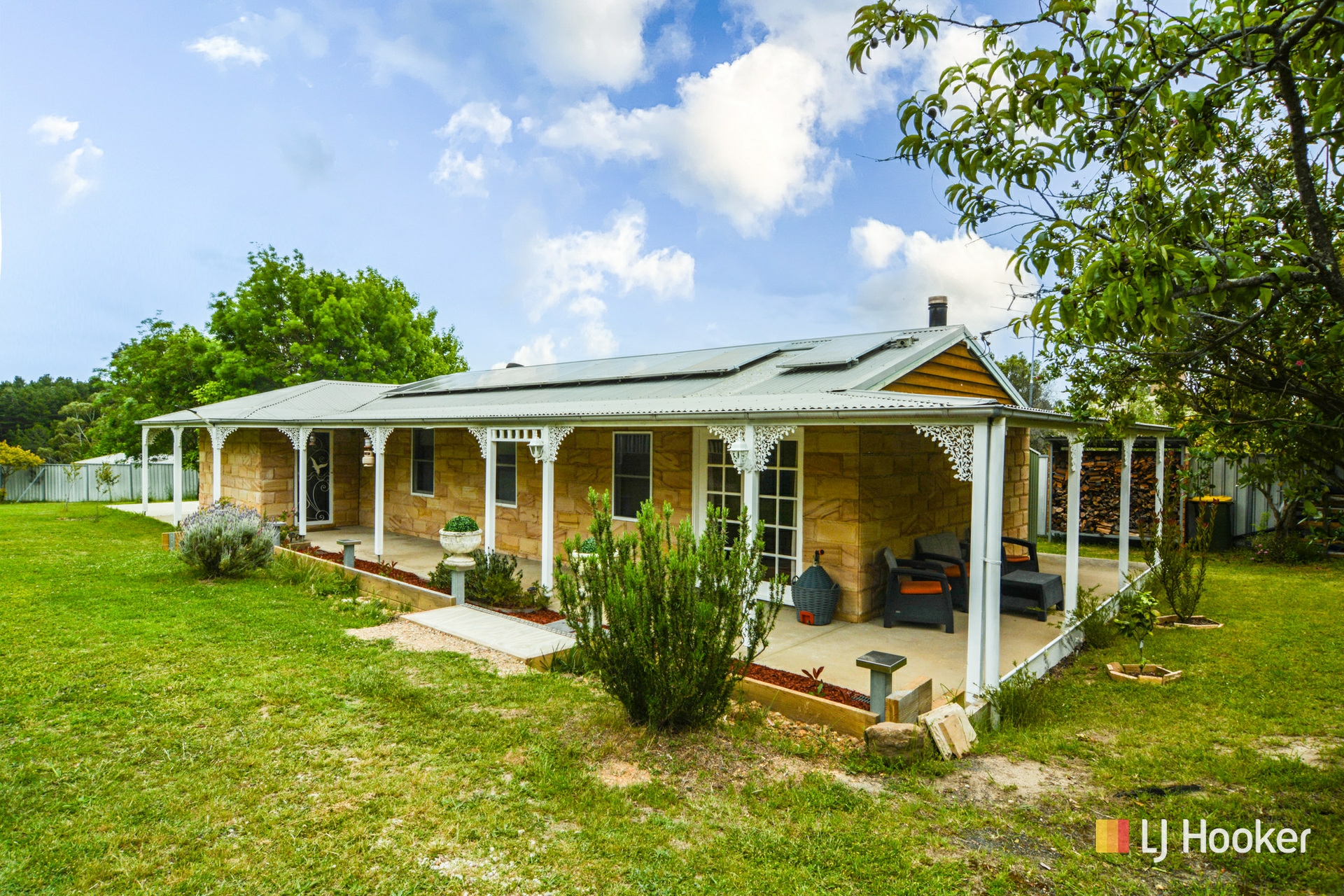 7 Forest Street — photo from LJ Hooker Lithgow