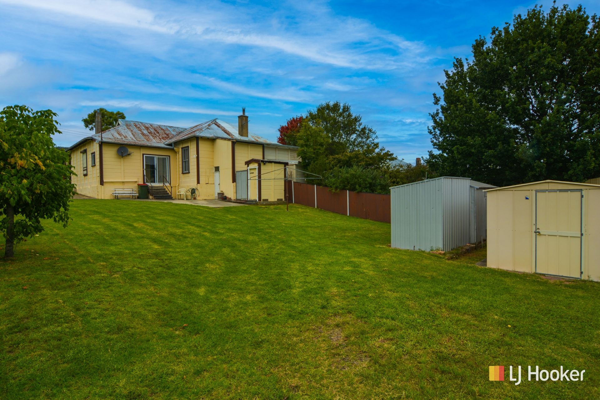 6 Whitton Street — photo 10 of 13
