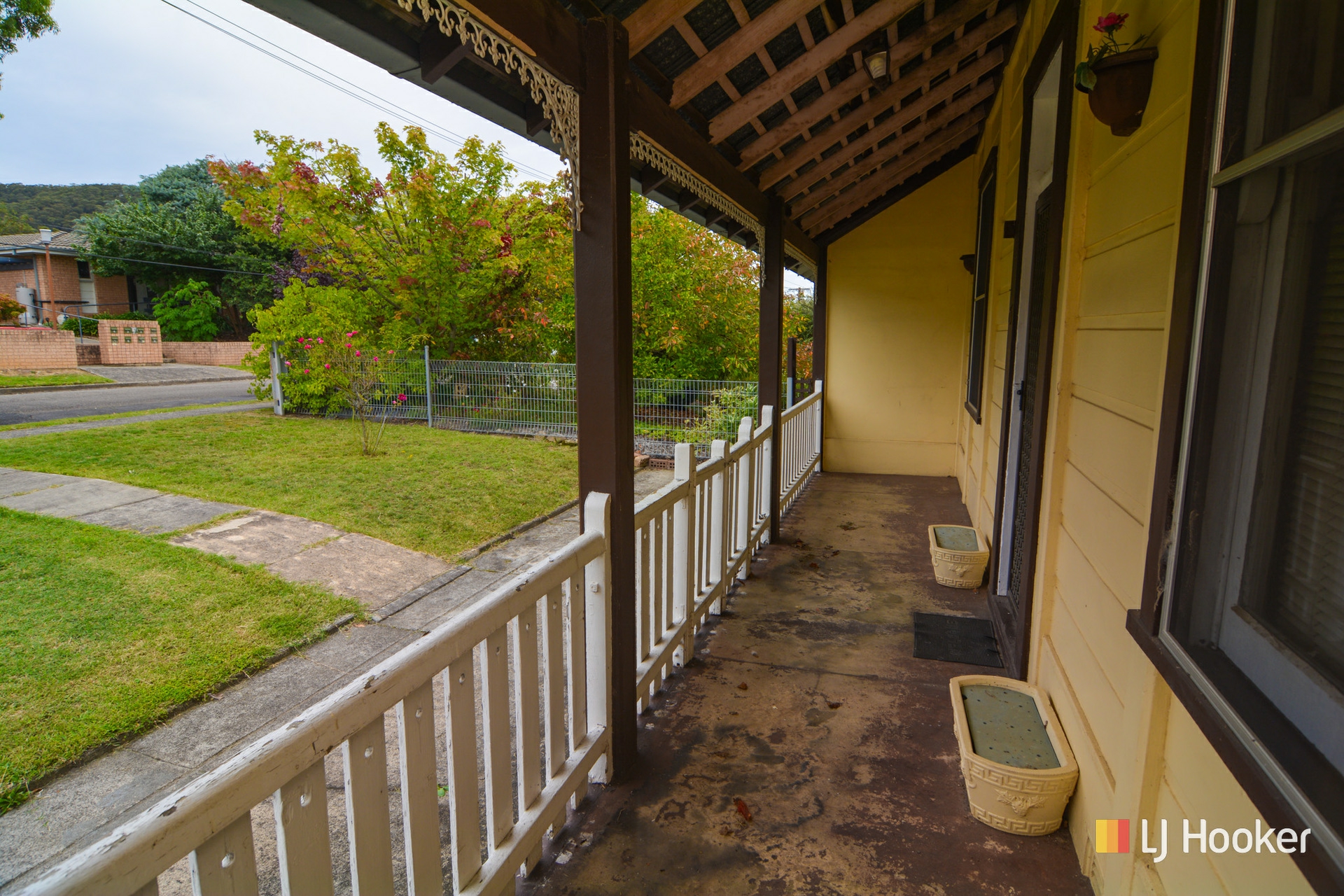 6 Whitton Street — photo 11 of 13