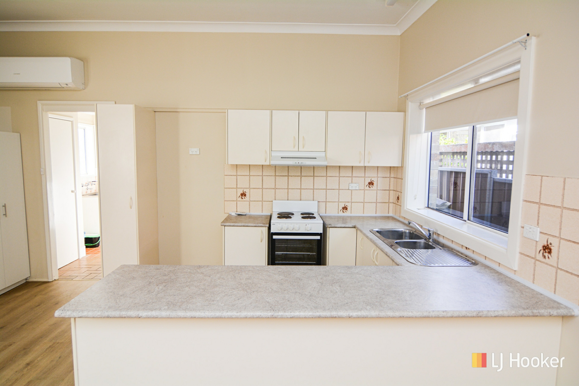 45 Calero Street — photo 2 of 10