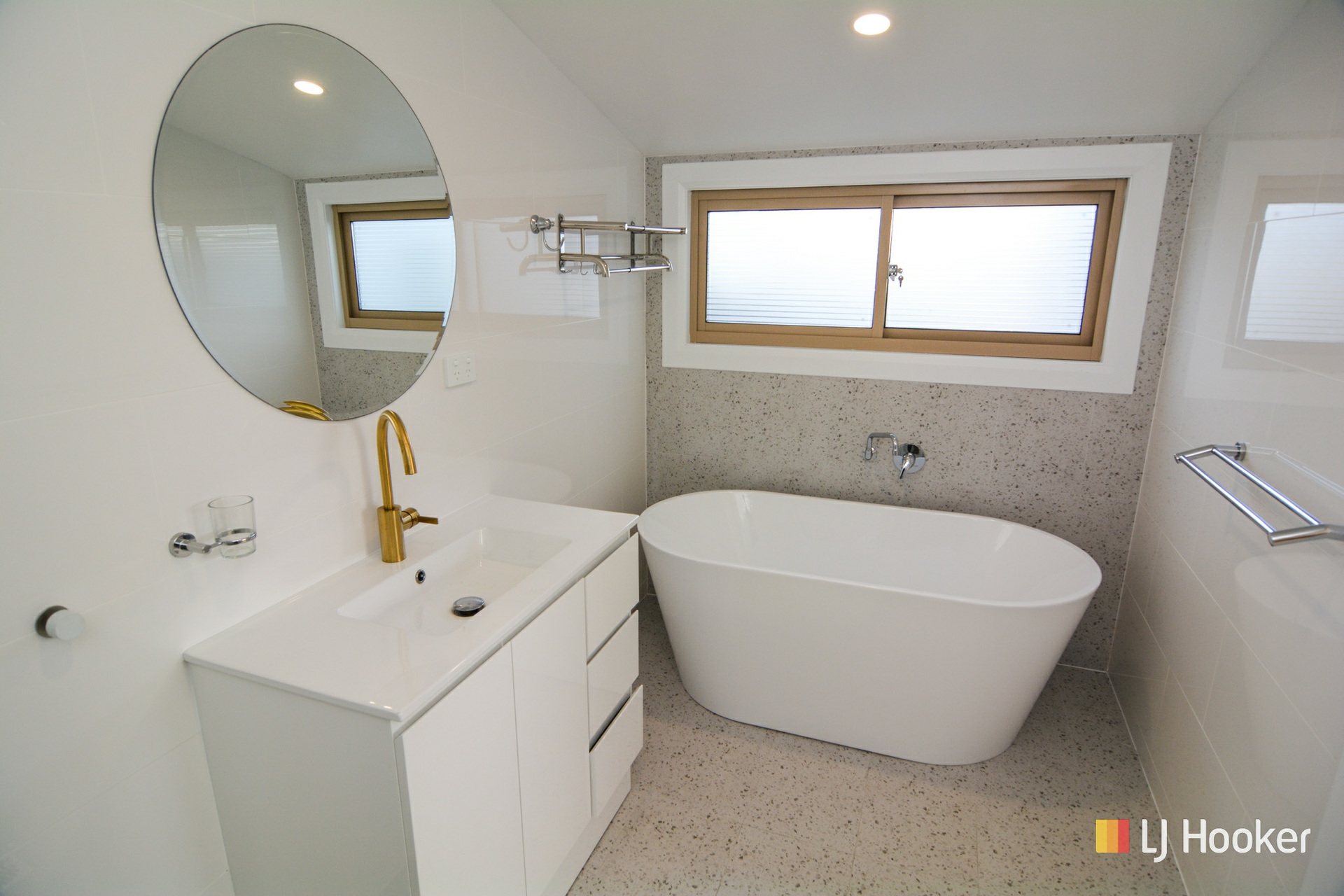 38 Spooner Street — photo 3 of 24