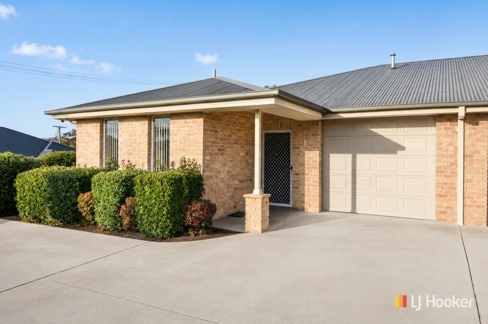 1/16 Sidey Place — photo from LJ Hooker Lithgow