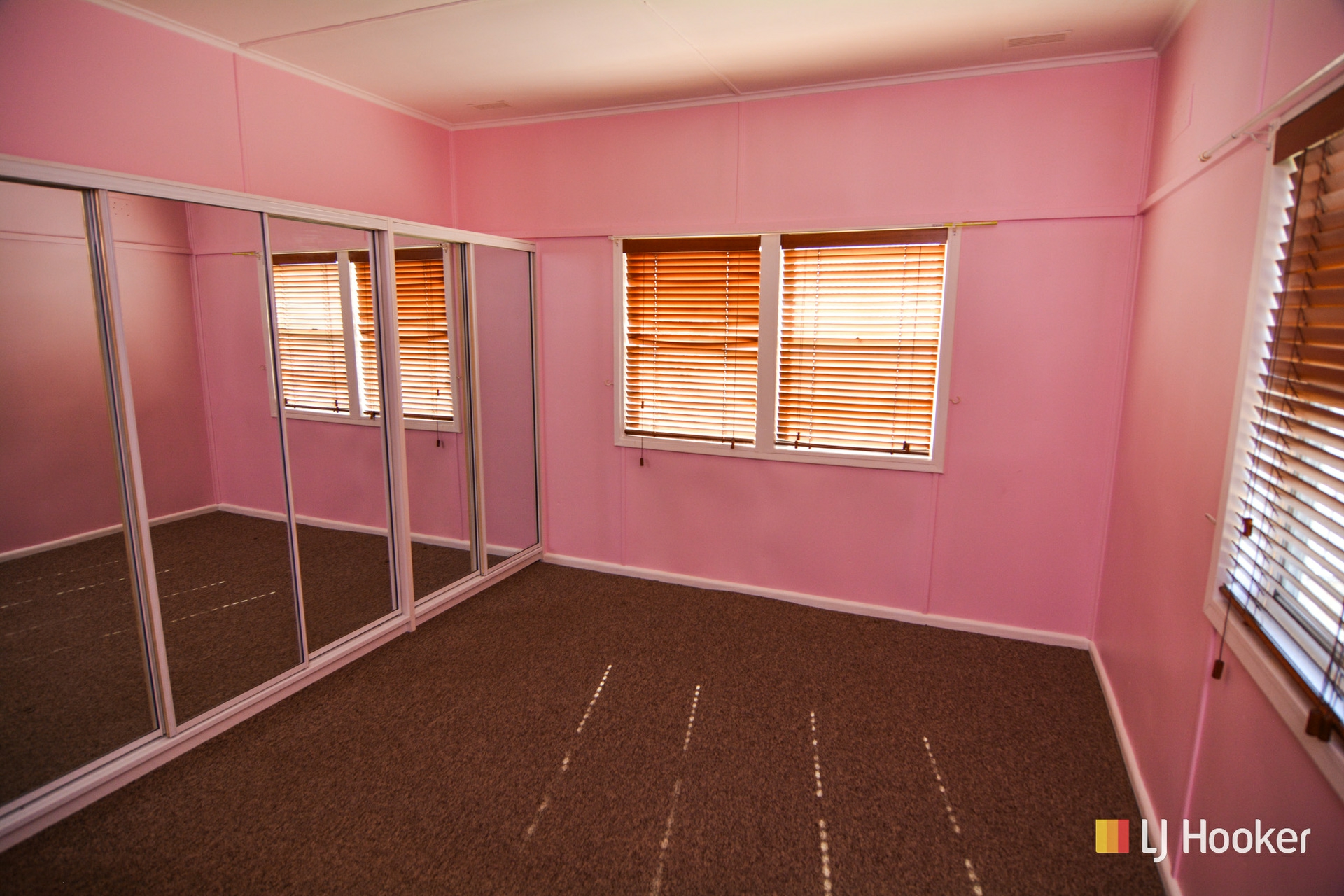 41 Oxley Street — photo 8 of 15