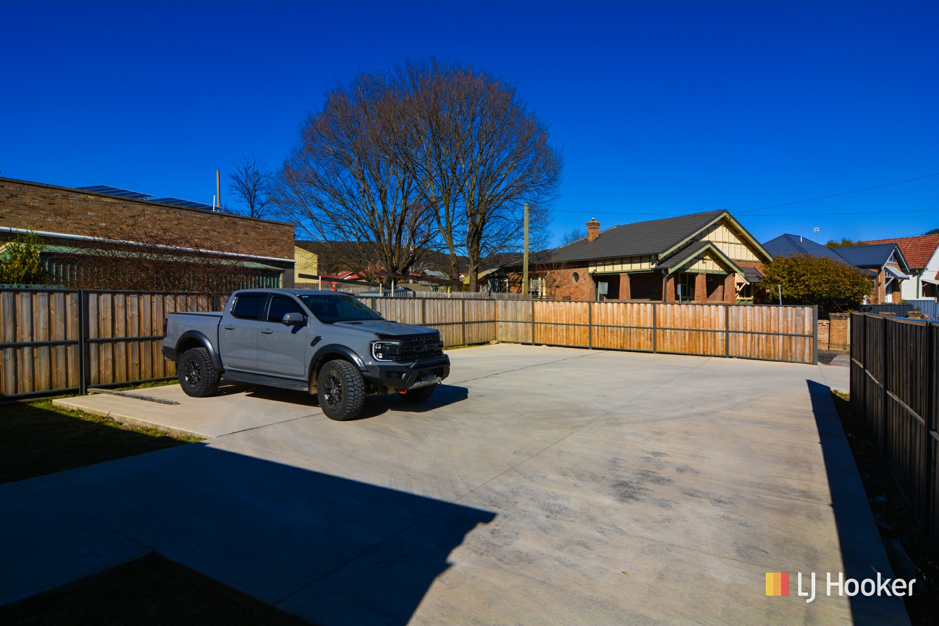 261 Main Street — photo 11 of 12