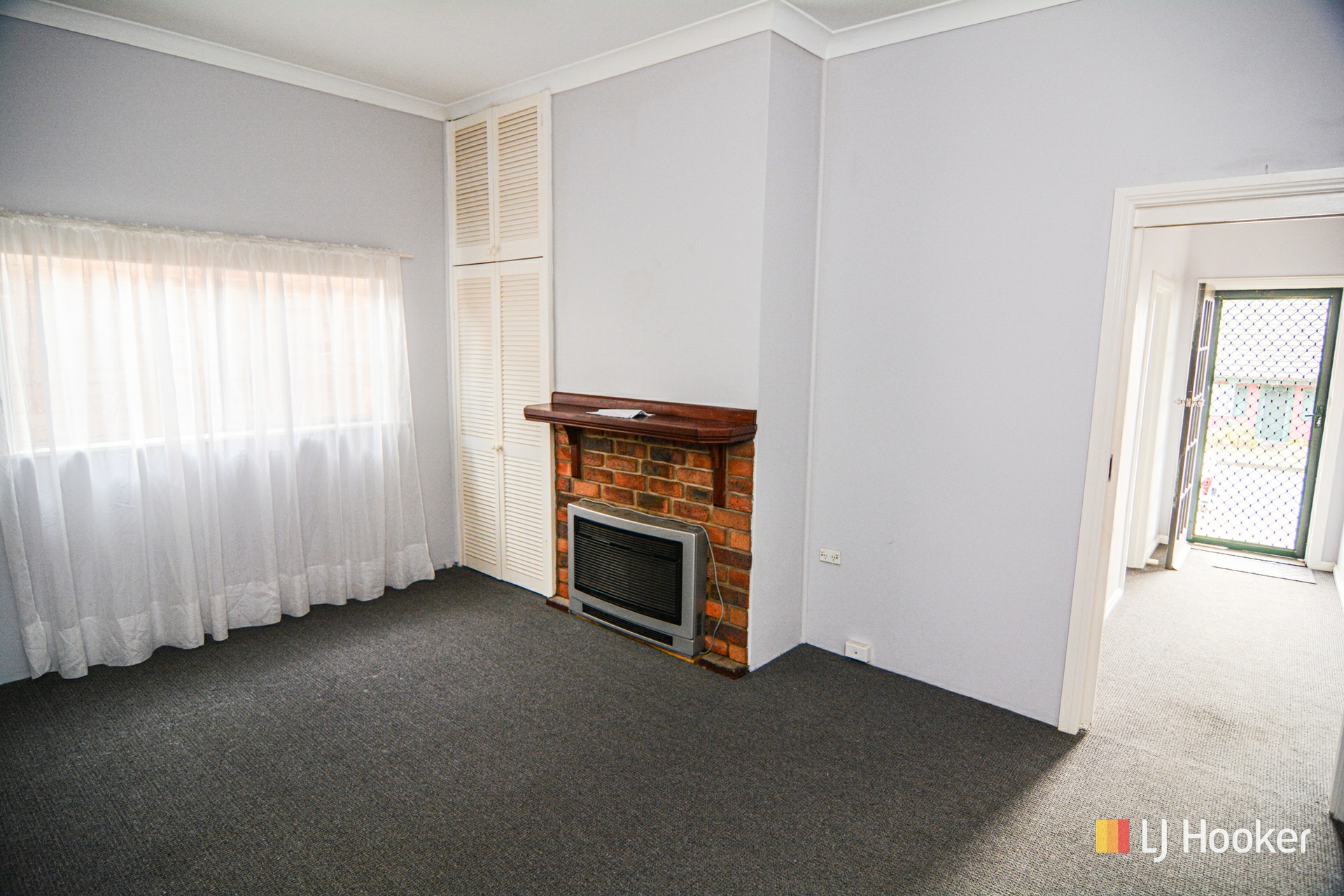43 Chifley Road — photo 12 of 12