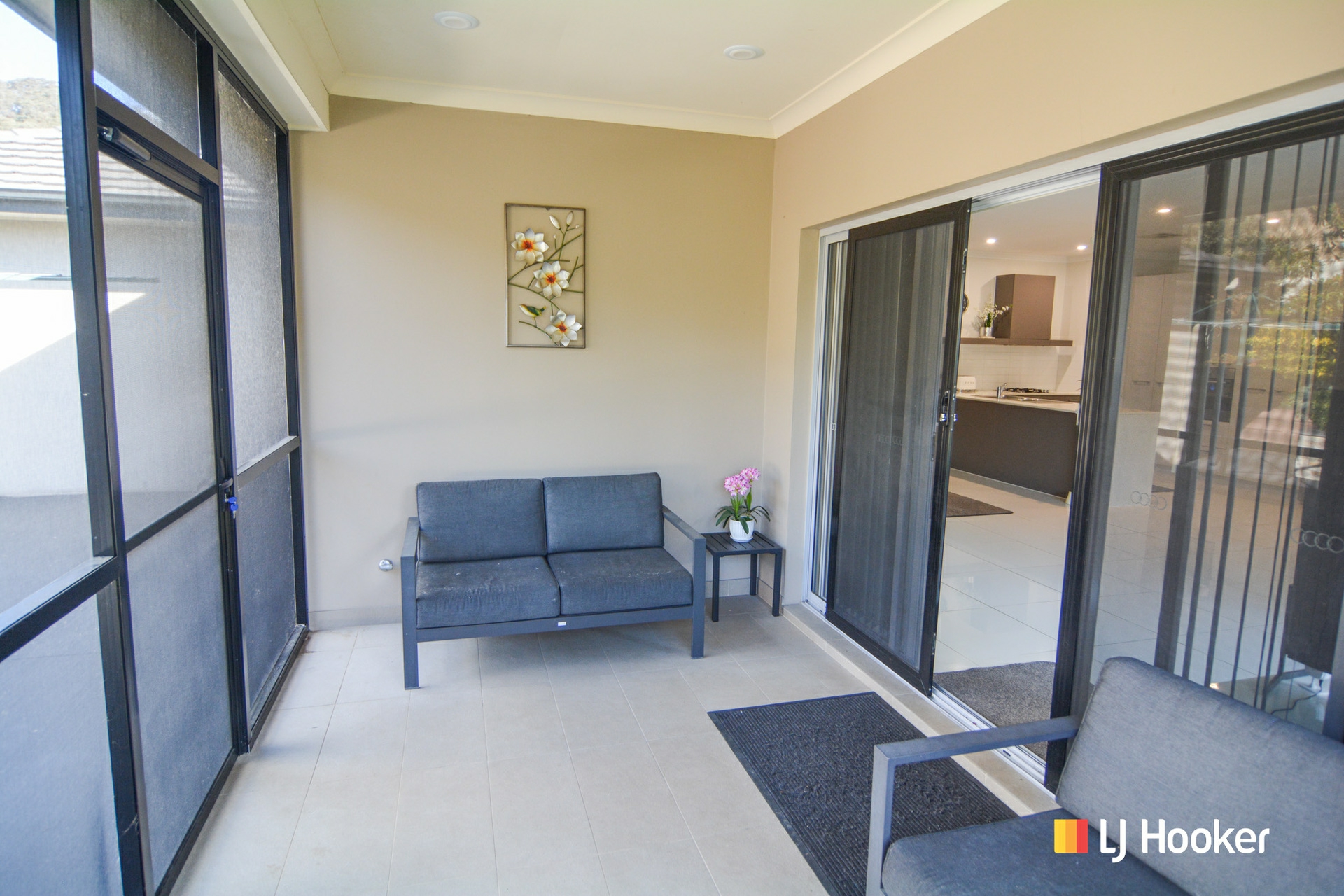 14 Sandalwood Drive — photo 10 of 30