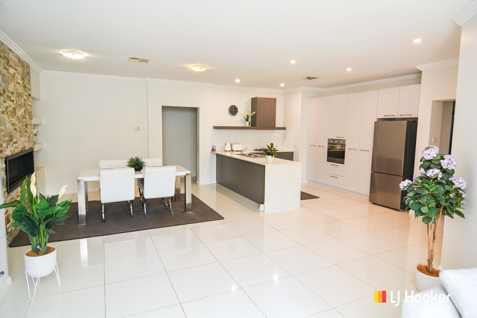 14 Sandalwood Drive — photo 13 of 30