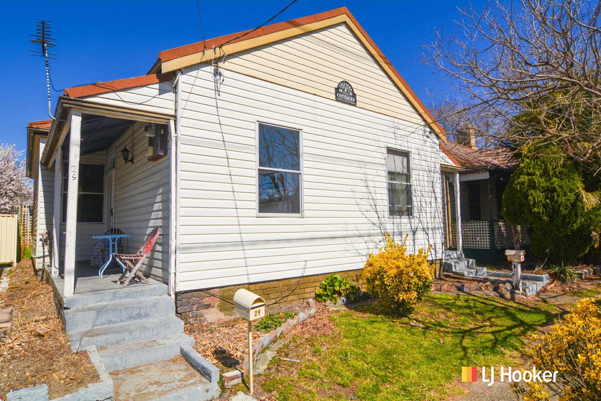 29-31 Read Avenue — photo 17 of 17