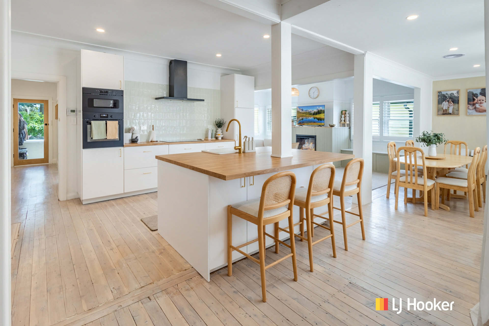 1005 Great Western Highway — photo 11 of 23