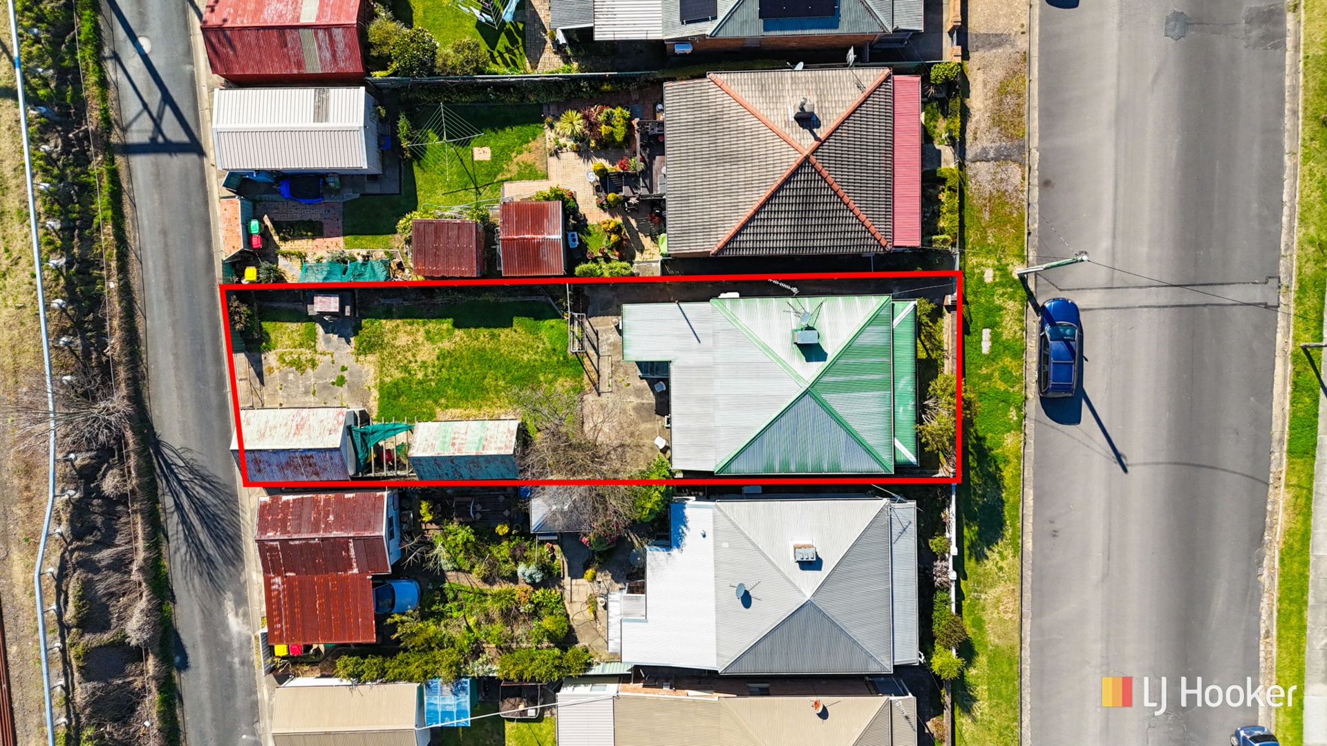 20 Chifley Road — photo 13 of 14