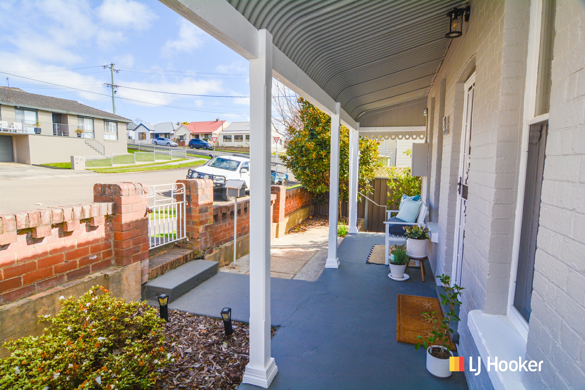 18 Bent Street — photo 11 of 17