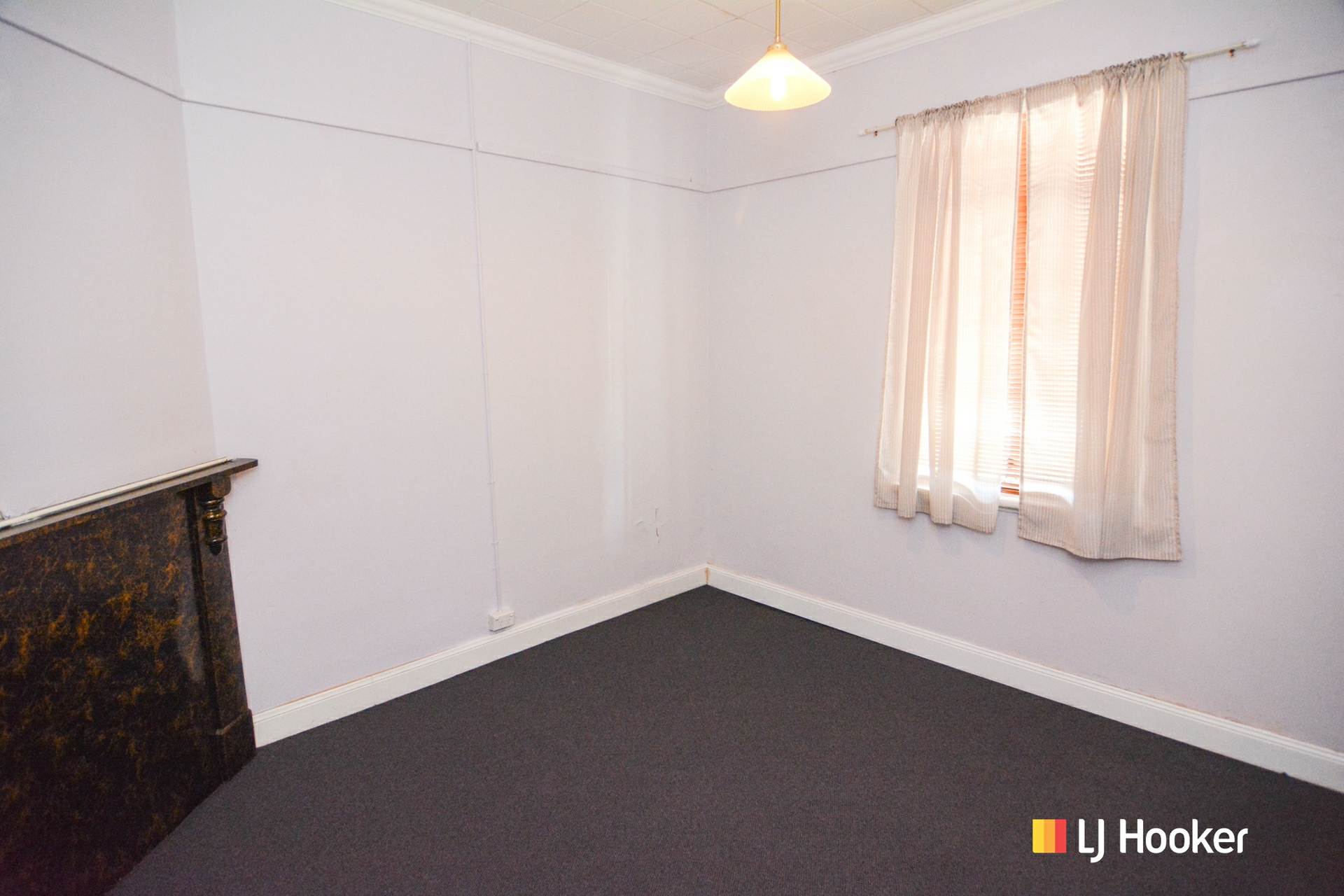 33 Spooner Street — photo 6 of 12