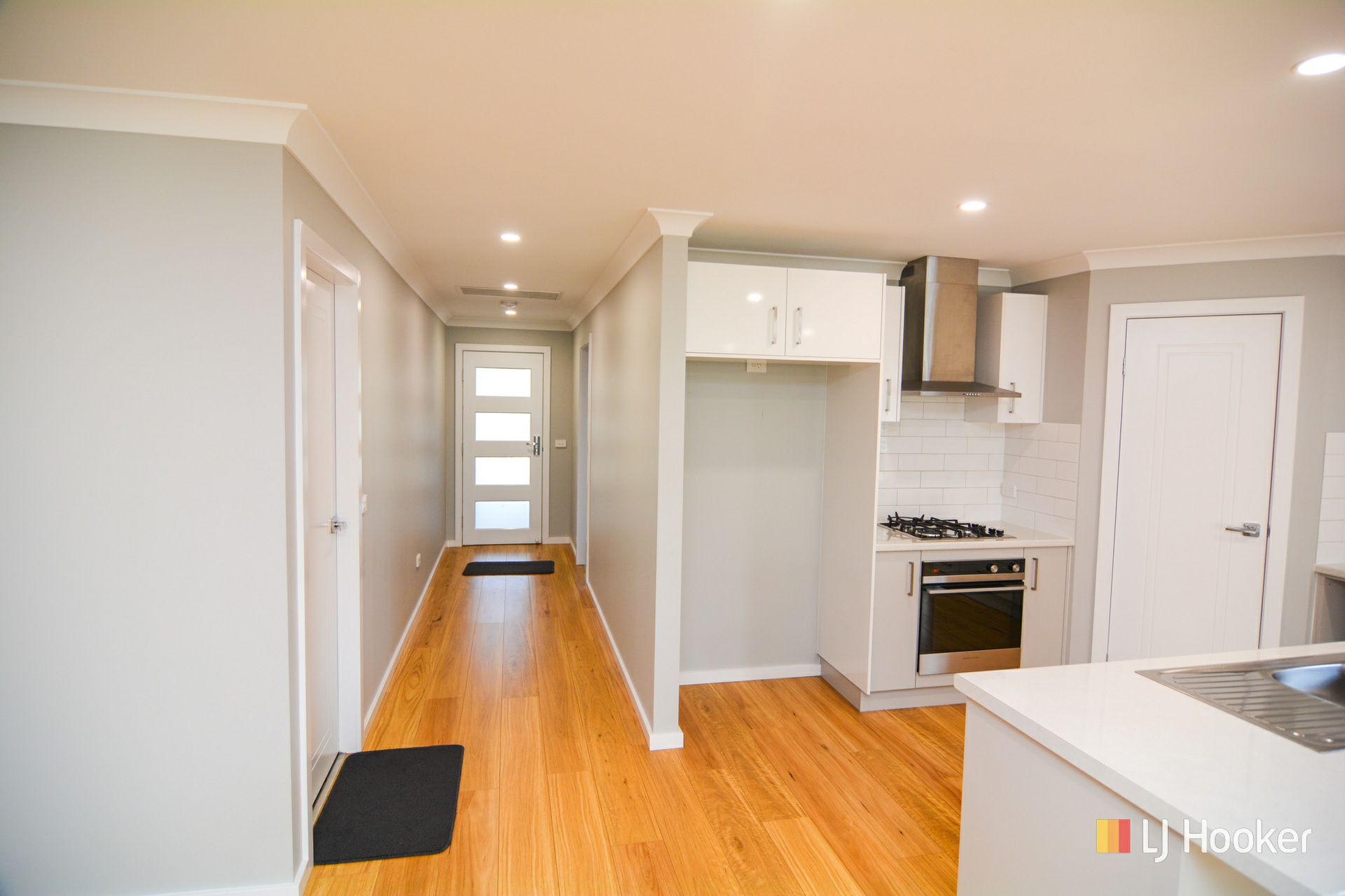 3/14 Eucalypt Place — photo 8 of 19