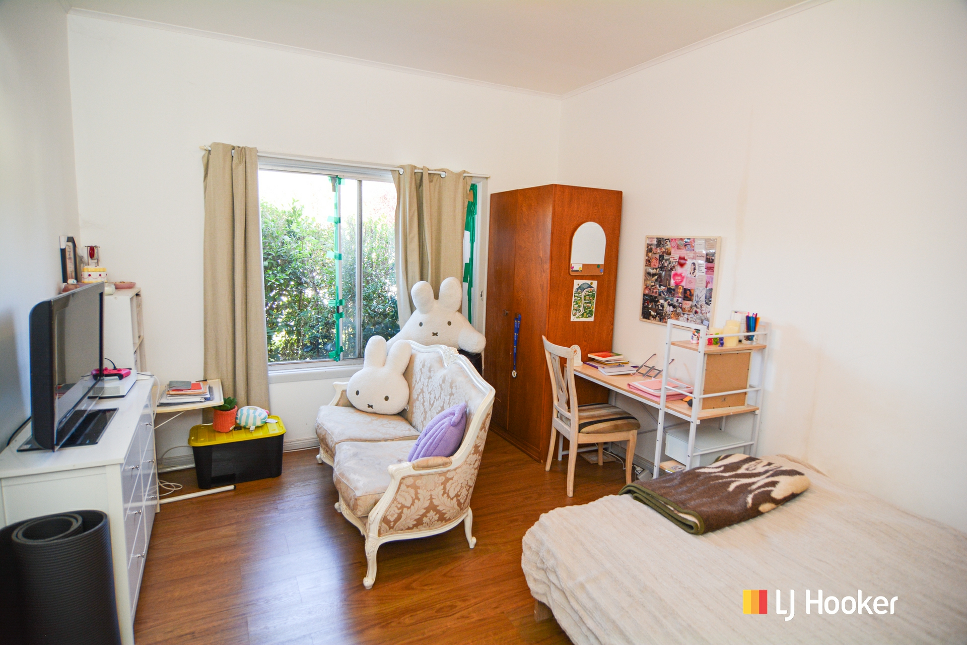 6 Lithgow Street — photo 5 of 14