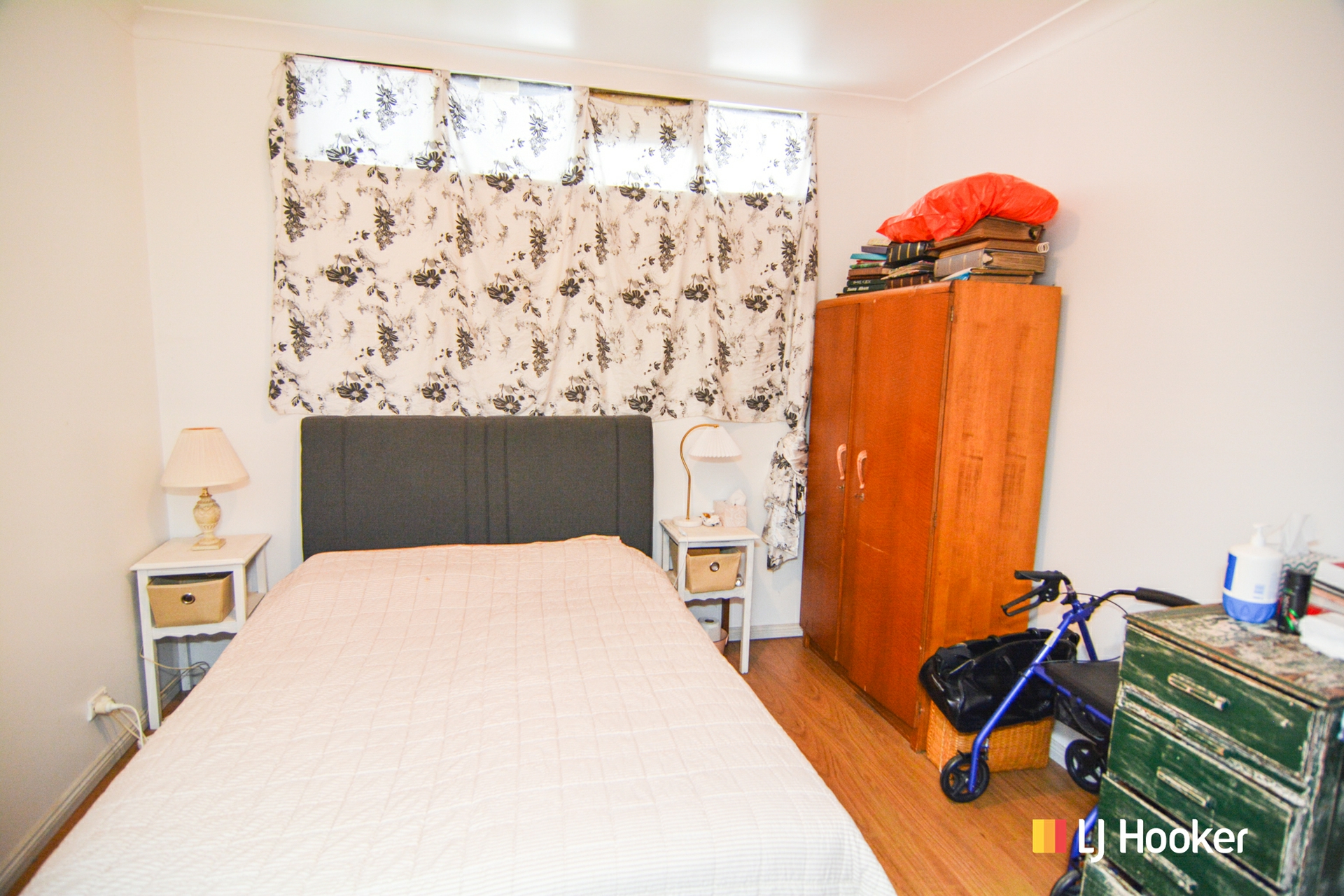 6 Lithgow Street — photo 6 of 14