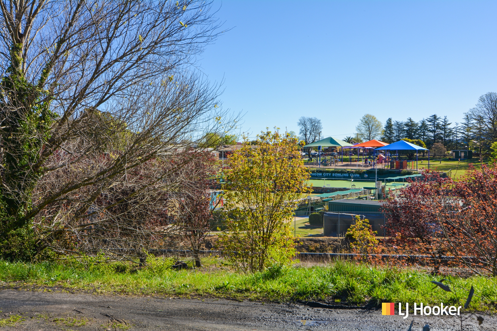 6 Lithgow Street — photo 12 of 14