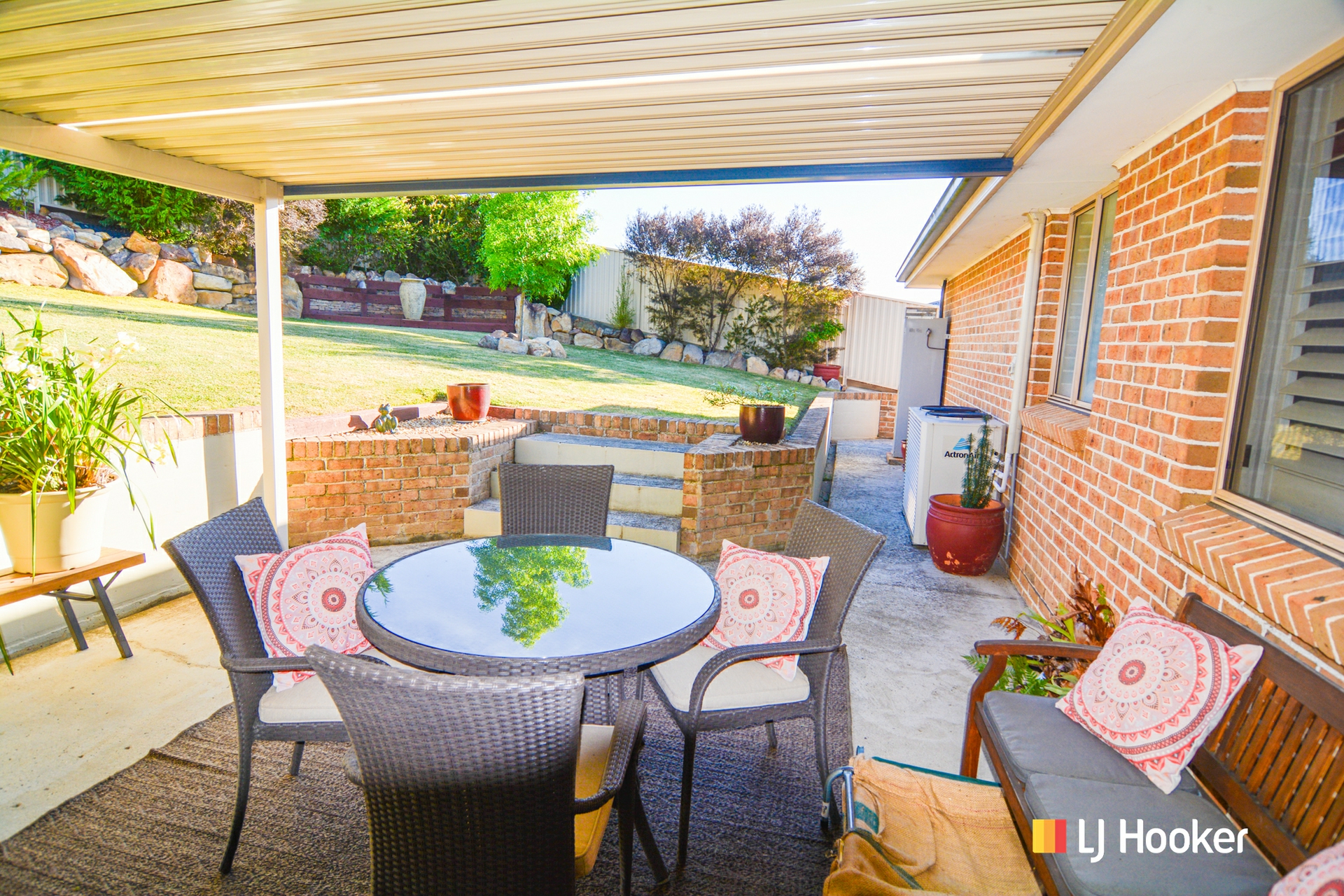 39 Robinia Drive — photo 14 of 30