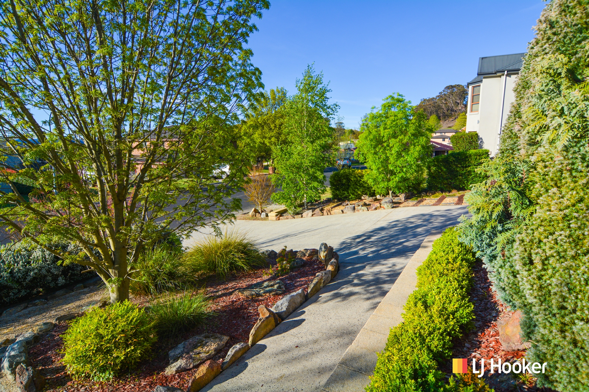 39 Robinia Drive — photo 15 of 30