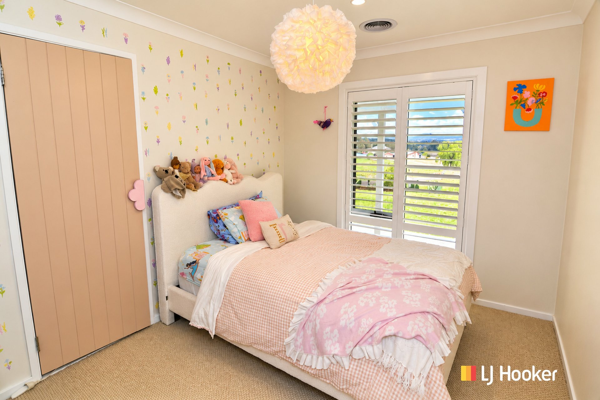 8 Skelly Road — photo 11 of 18