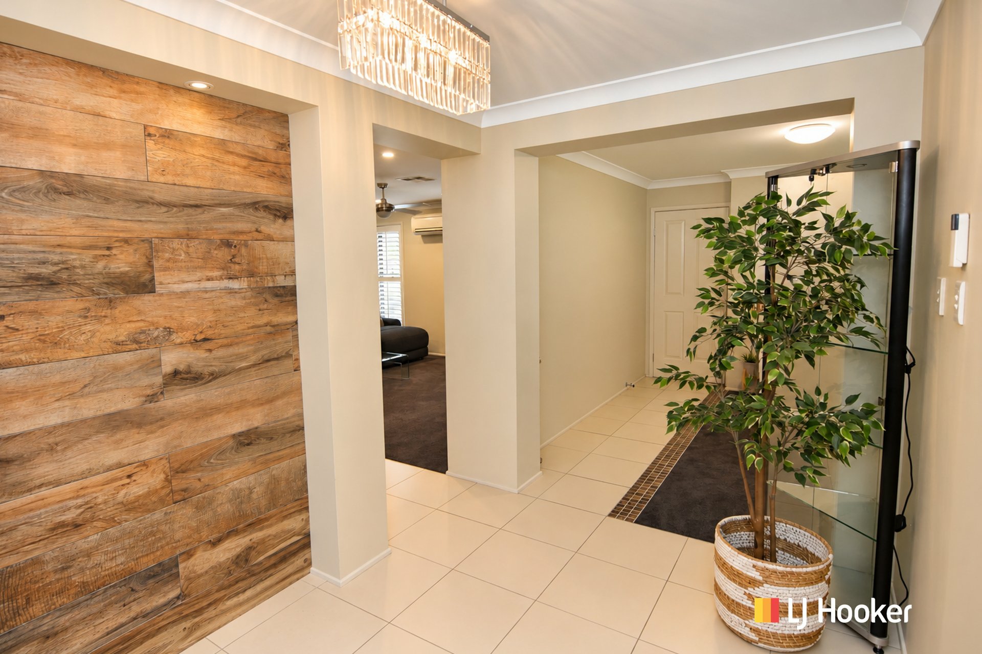 9 Munbinga Drive — photo 15 of 30
