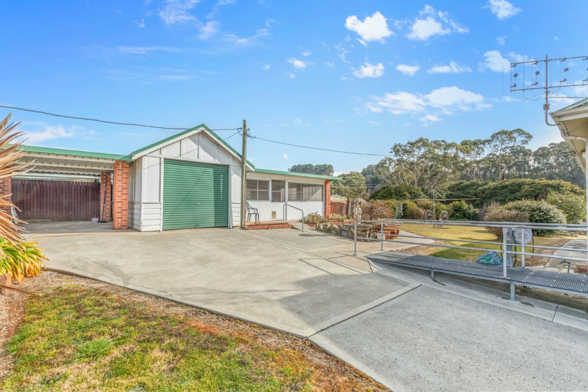 1333 Castlereagh Highway — photo 13 of 15