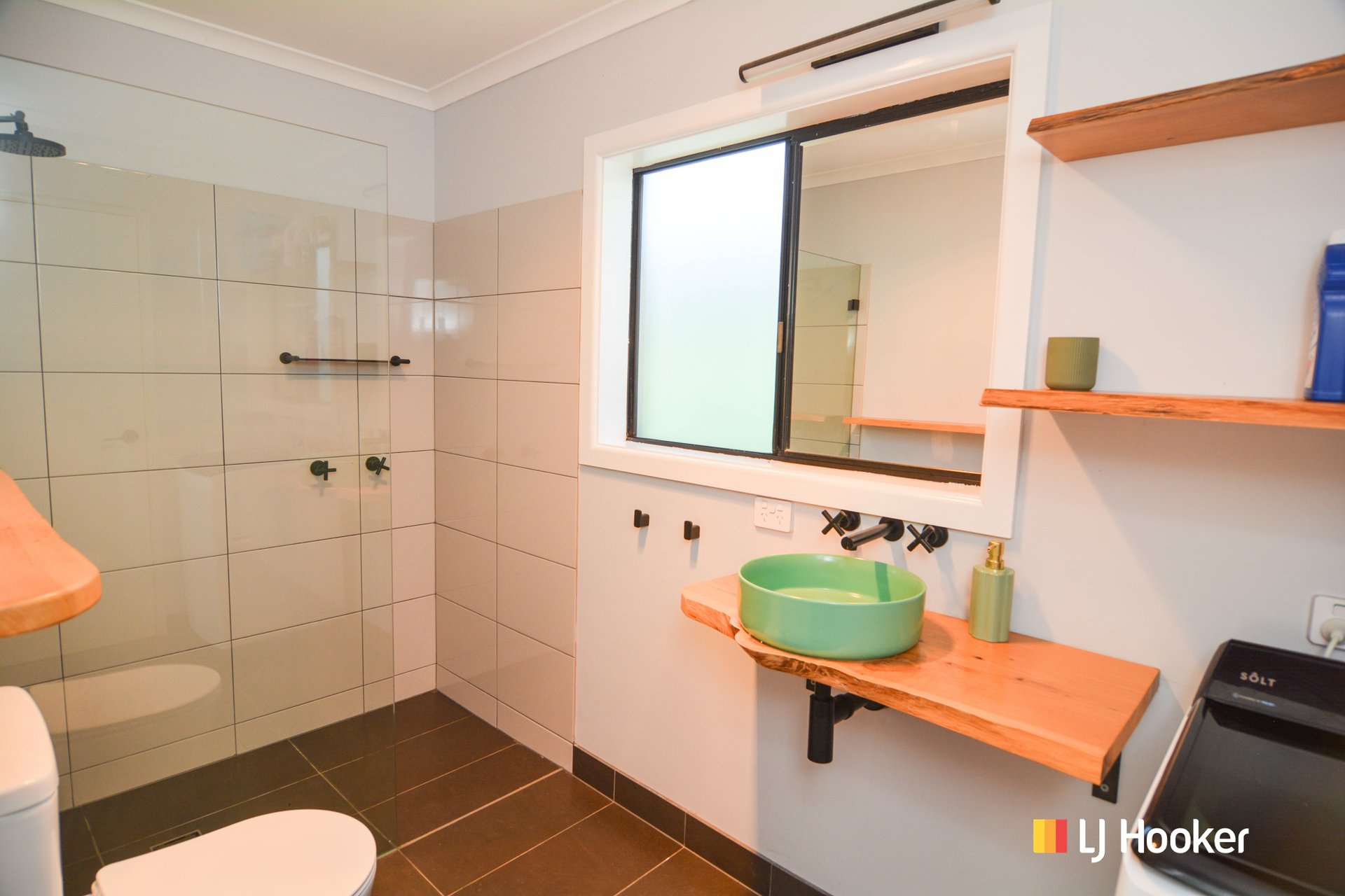 27 Lemnos Street — photo 3 of 21