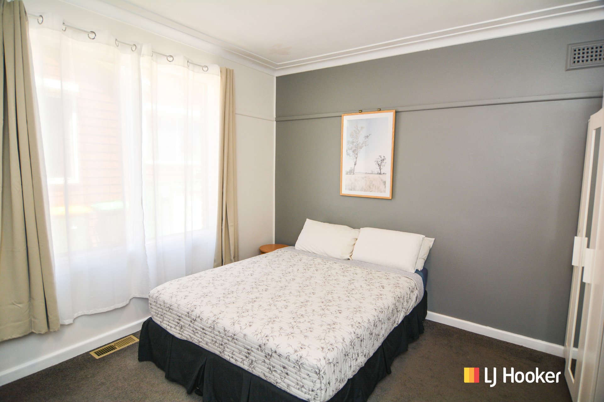 27 Lemnos Street — photo 10 of 21
