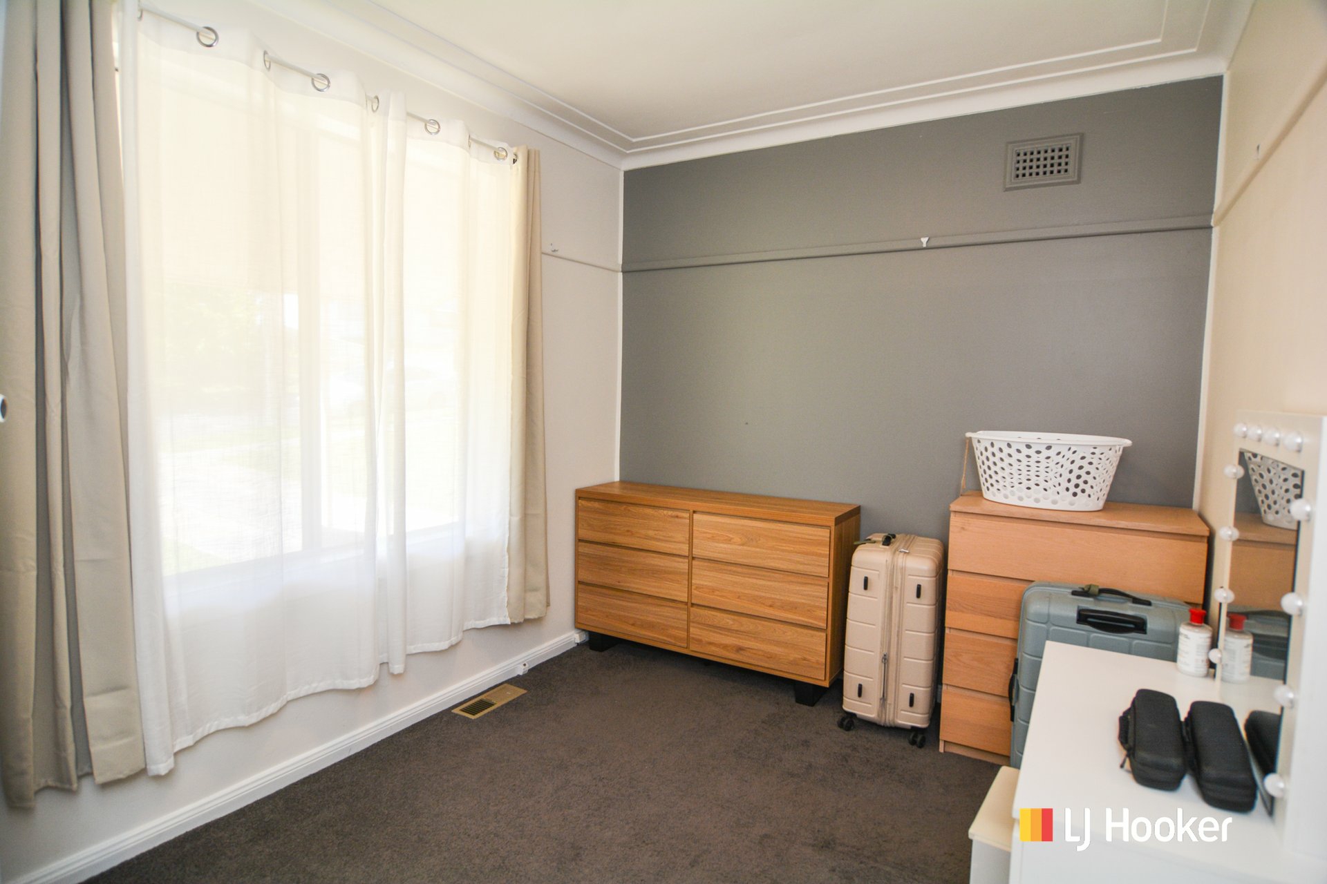 27 Lemnos Street — photo 12 of 21