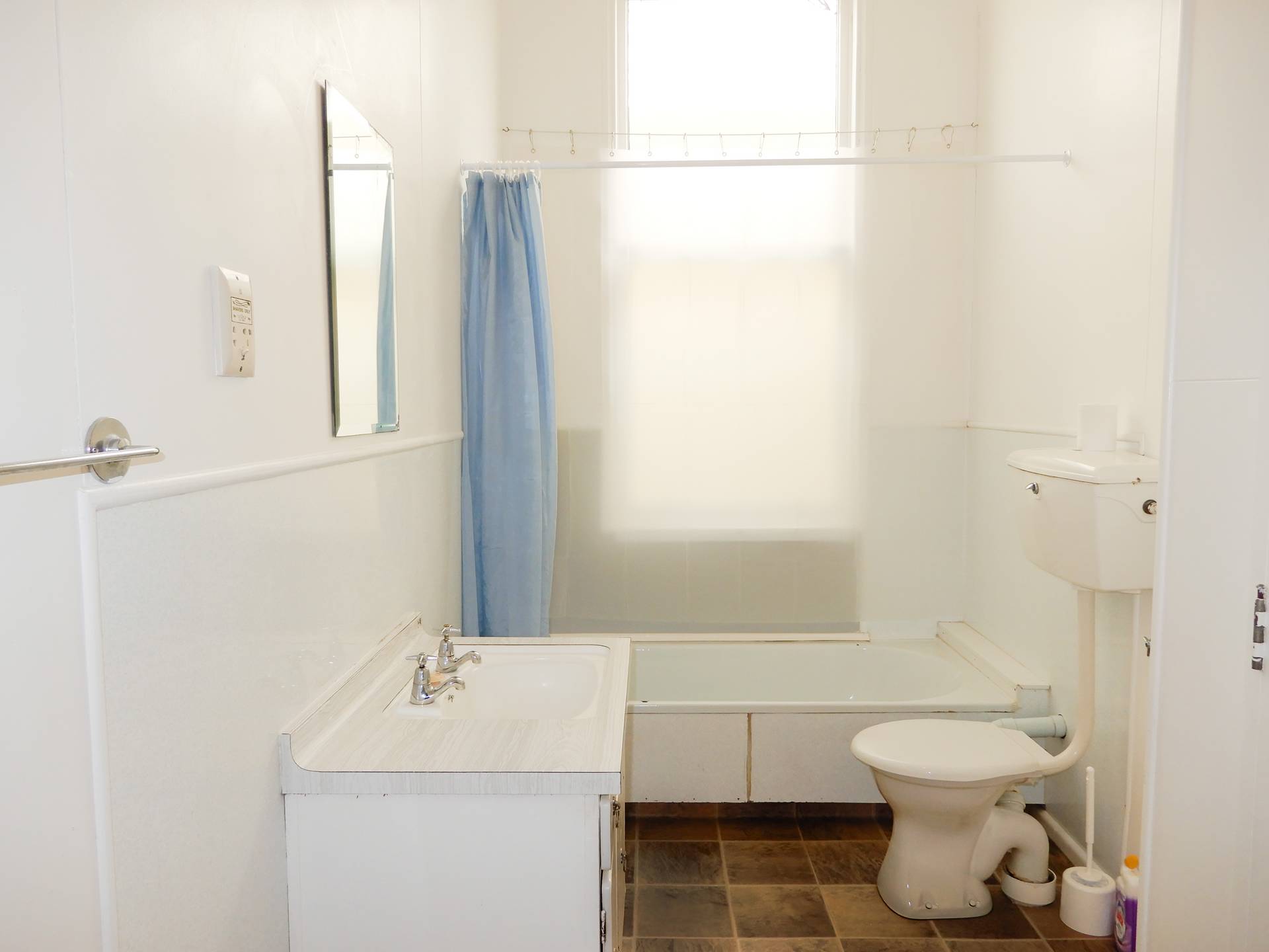 6 Dee Street, OAMARU