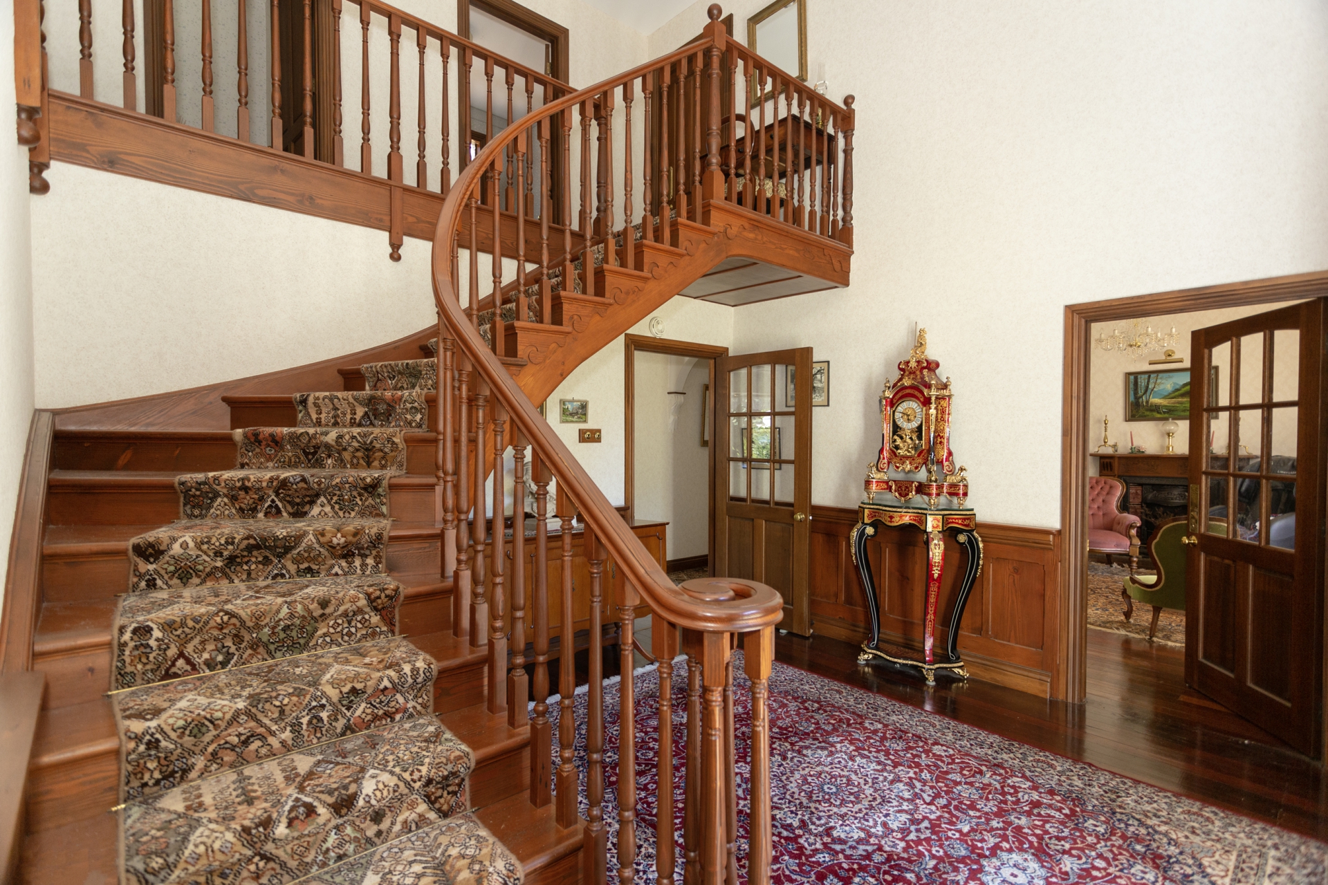 153 Homestead Road, WESTON