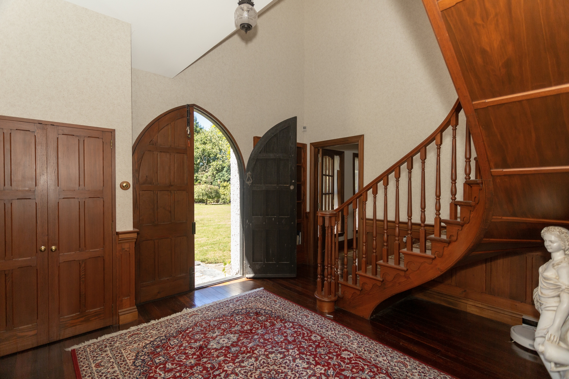 153 Homestead Road, WESTON