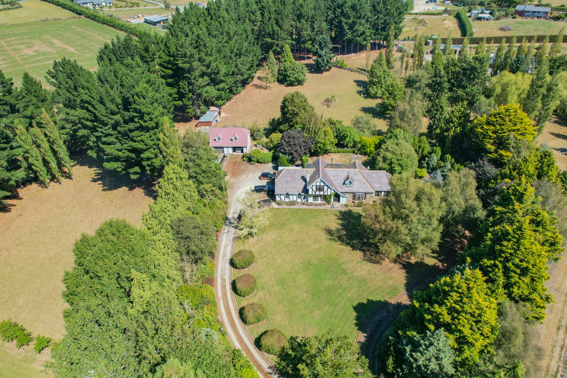 153 Homestead Road, WESTON