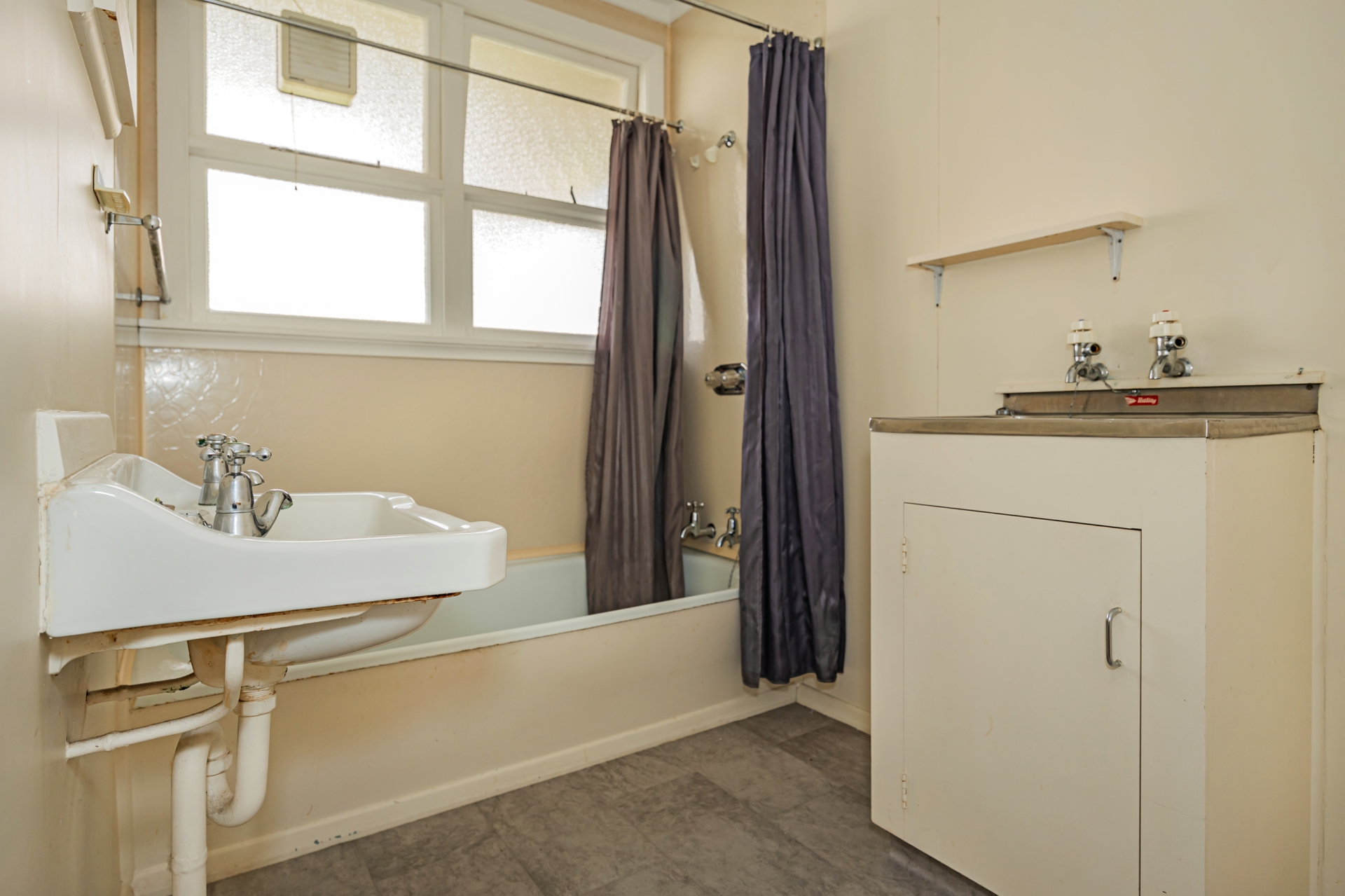 27E Wansbeck Street Oamaru Unit for Sale LJ Hooker