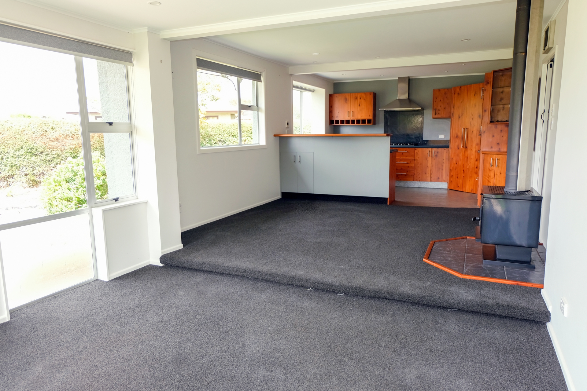 17 Airedale Road, WESTON