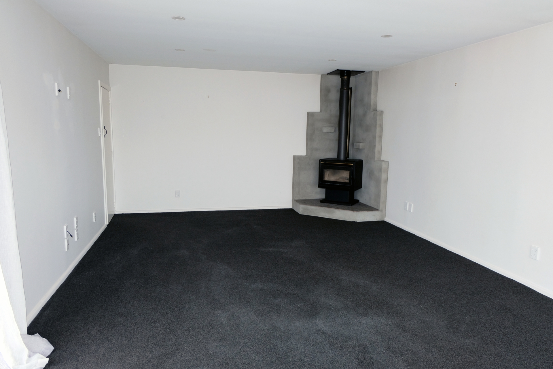 17 Airedale Road, WESTON