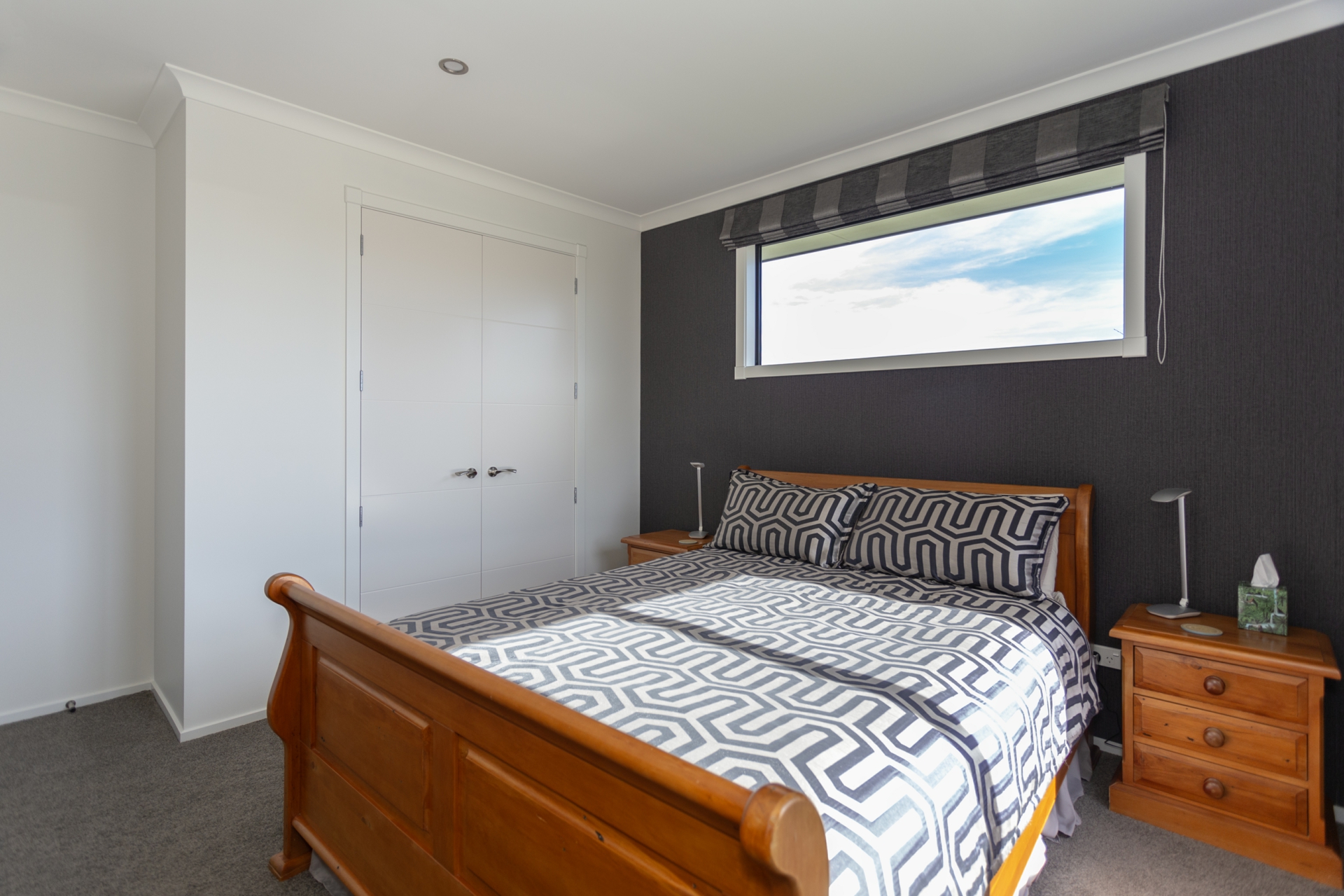 33D Charles Street, WESTON