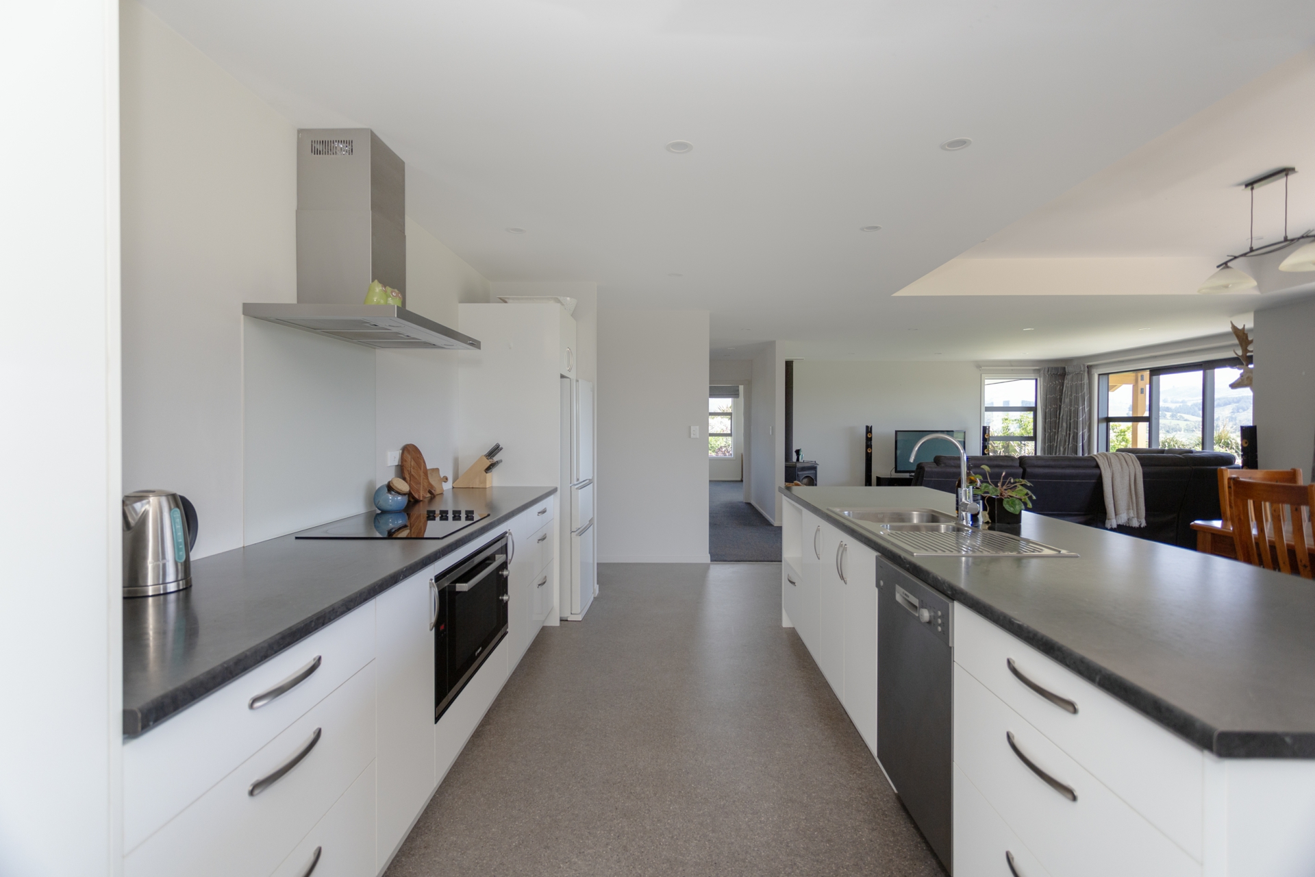 16 Tain Street, HERBERT