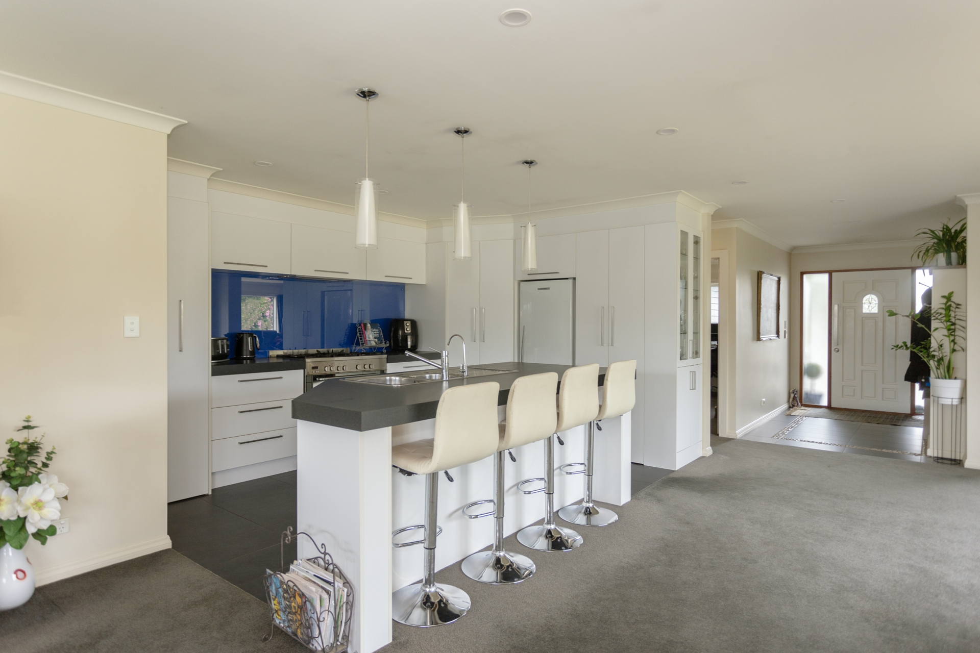 326 Homestead Road, WESTON