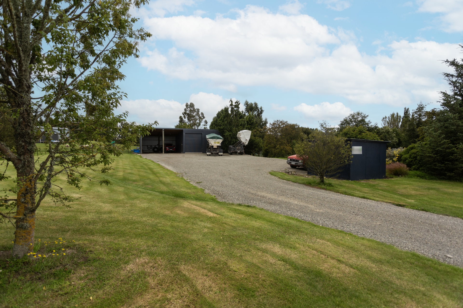 326 Homestead Road, WESTON